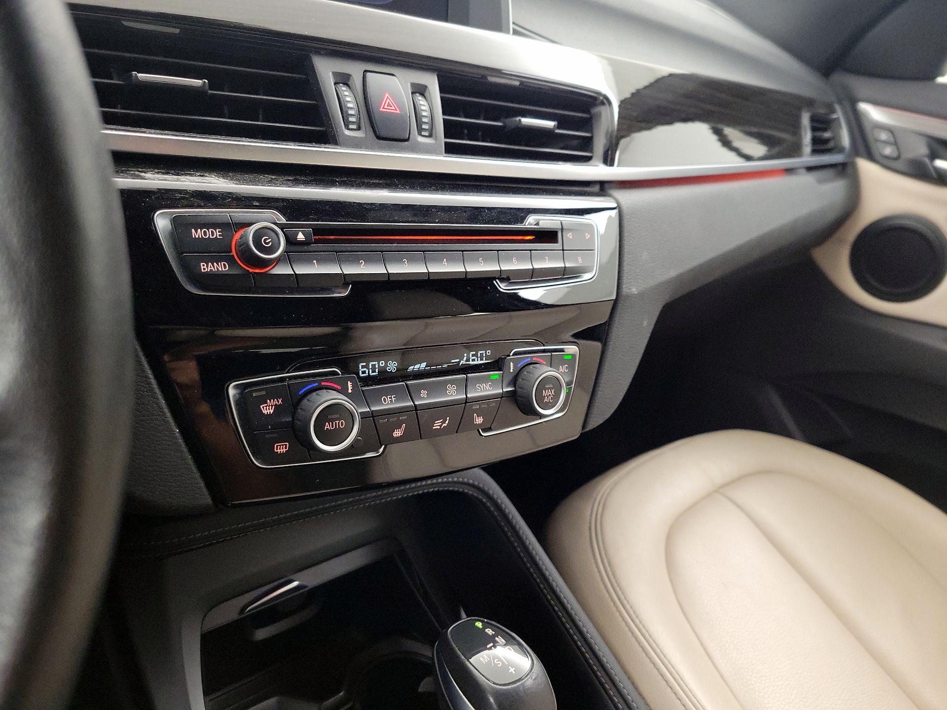 Thumbnail: 2017 BMW X1 - 17