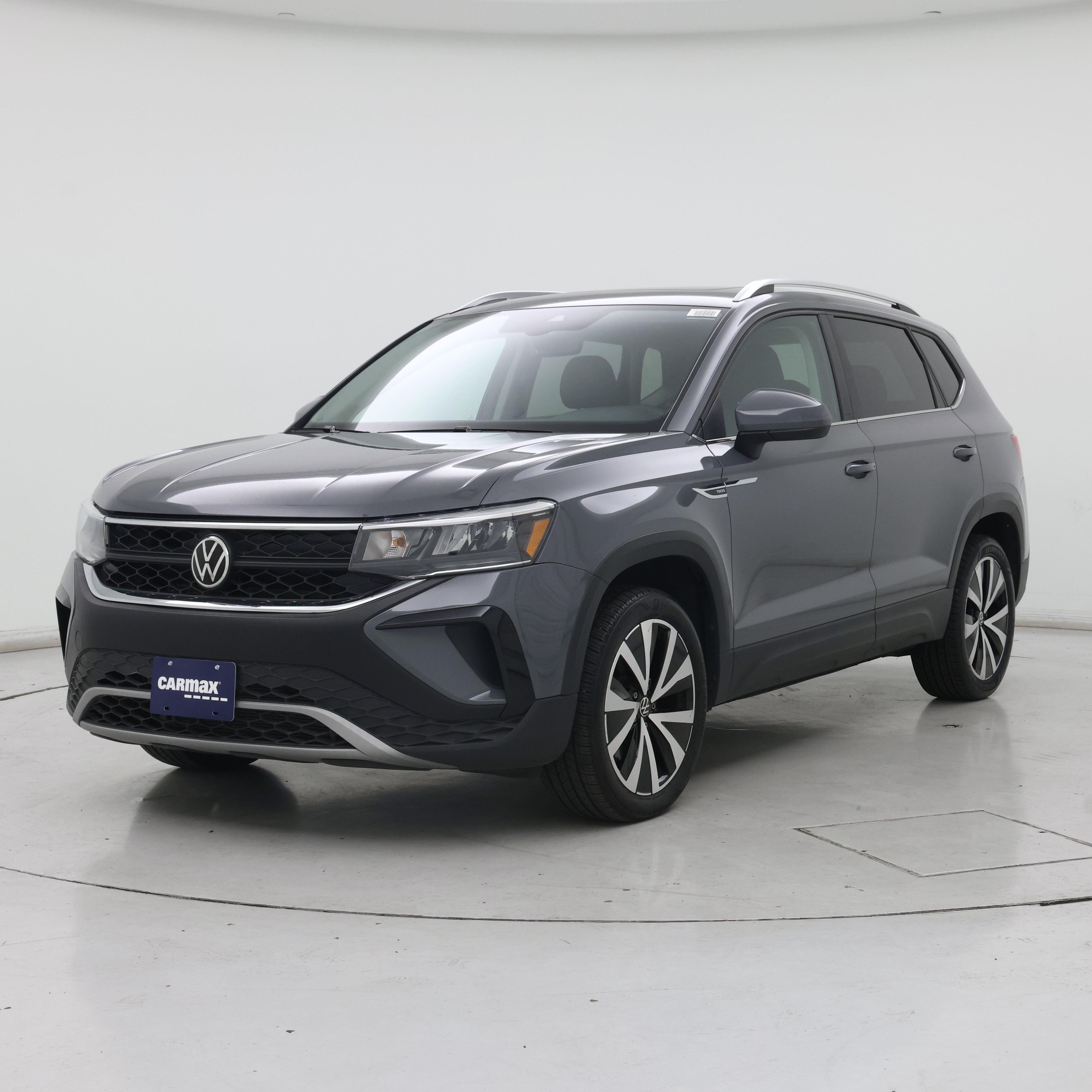 Thumbnail: 2022 Volkswagen Taos - 4