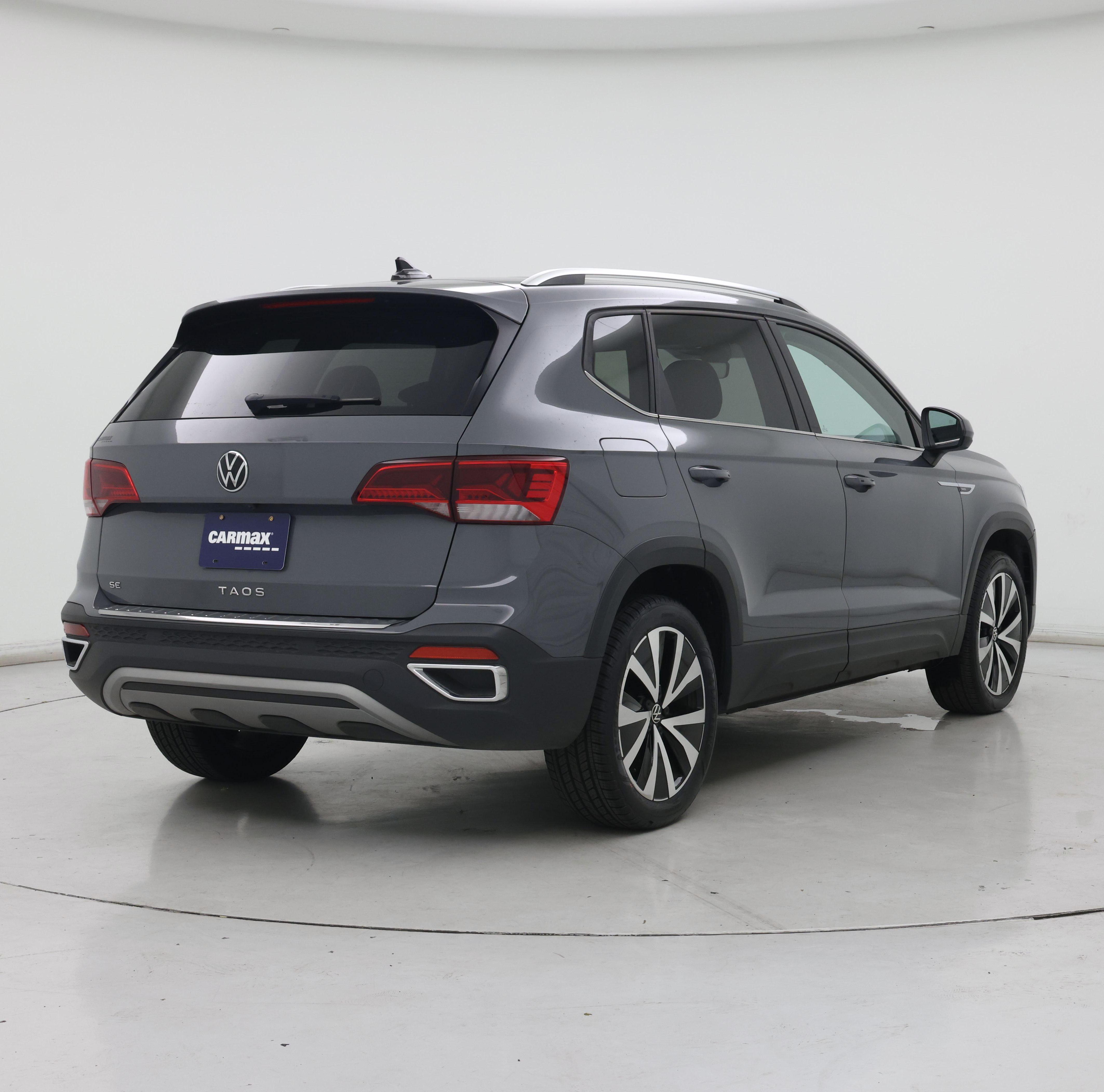 Thumbnail: 2022 Volkswagen Taos - 8
