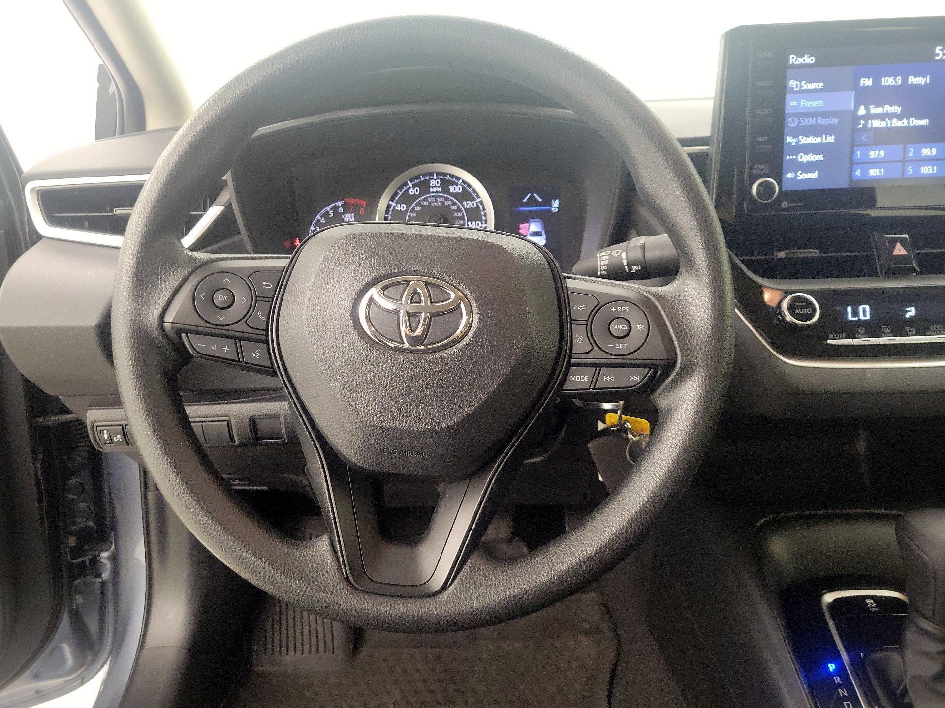 Thumbnail: 2022 Toyota Corolla - 10