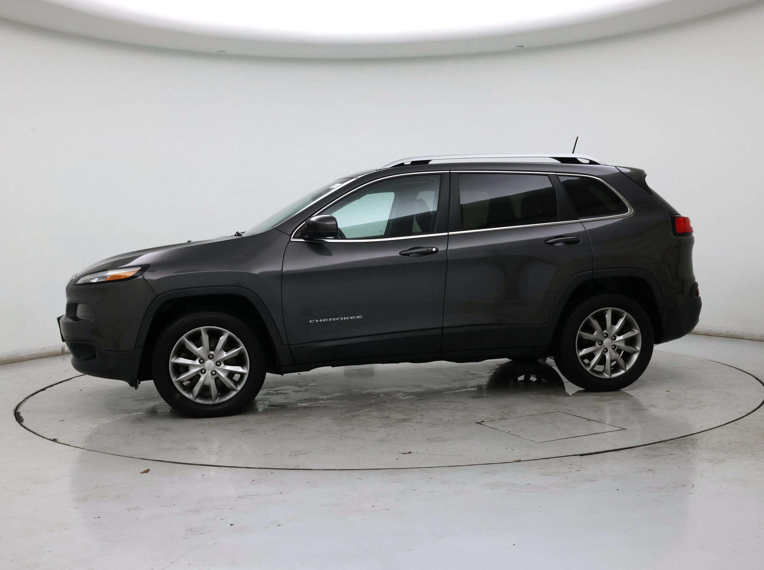 Thumbnail: 2018 Jeep Cherokee - 3