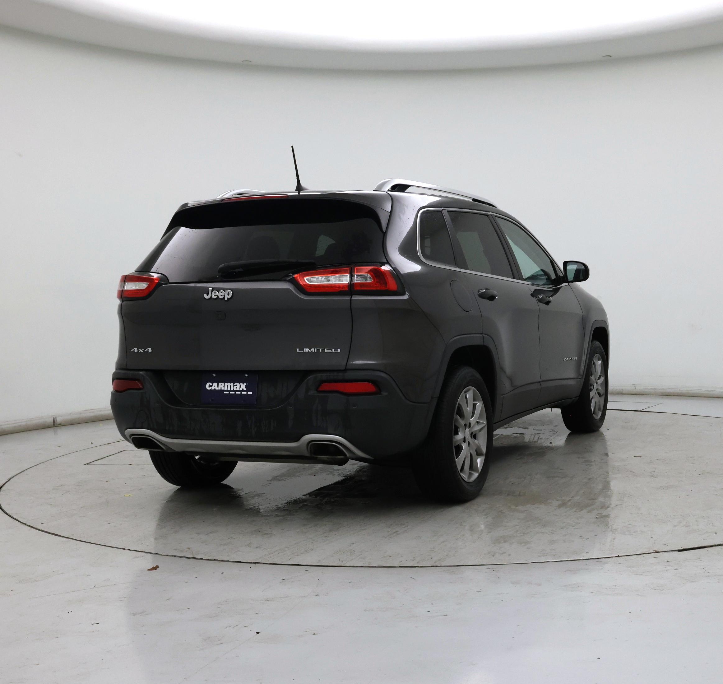 Thumbnail: 2018 Jeep Cherokee - 8