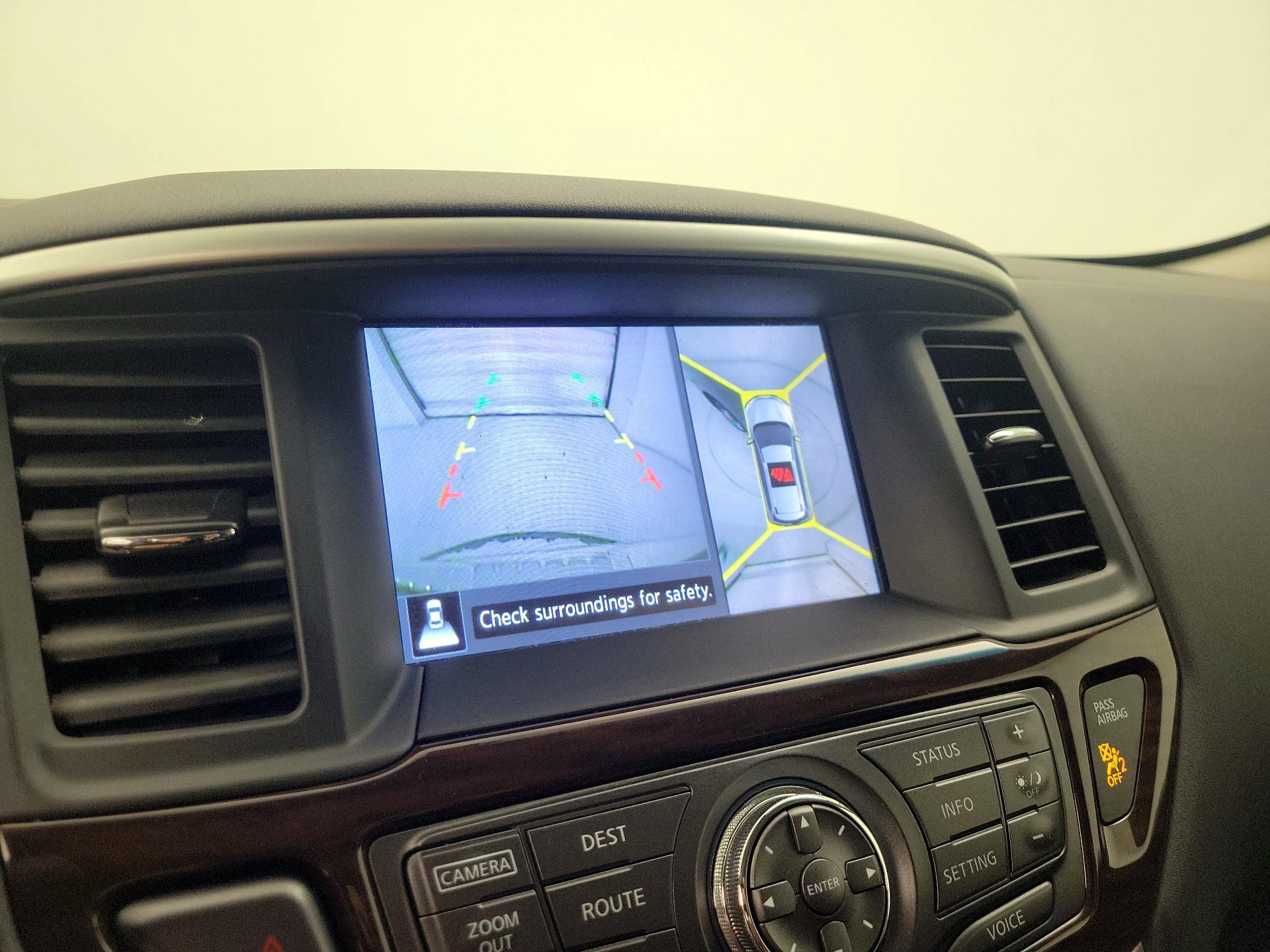 Thumbnail: 2015 Nissan Pathfinder - 15