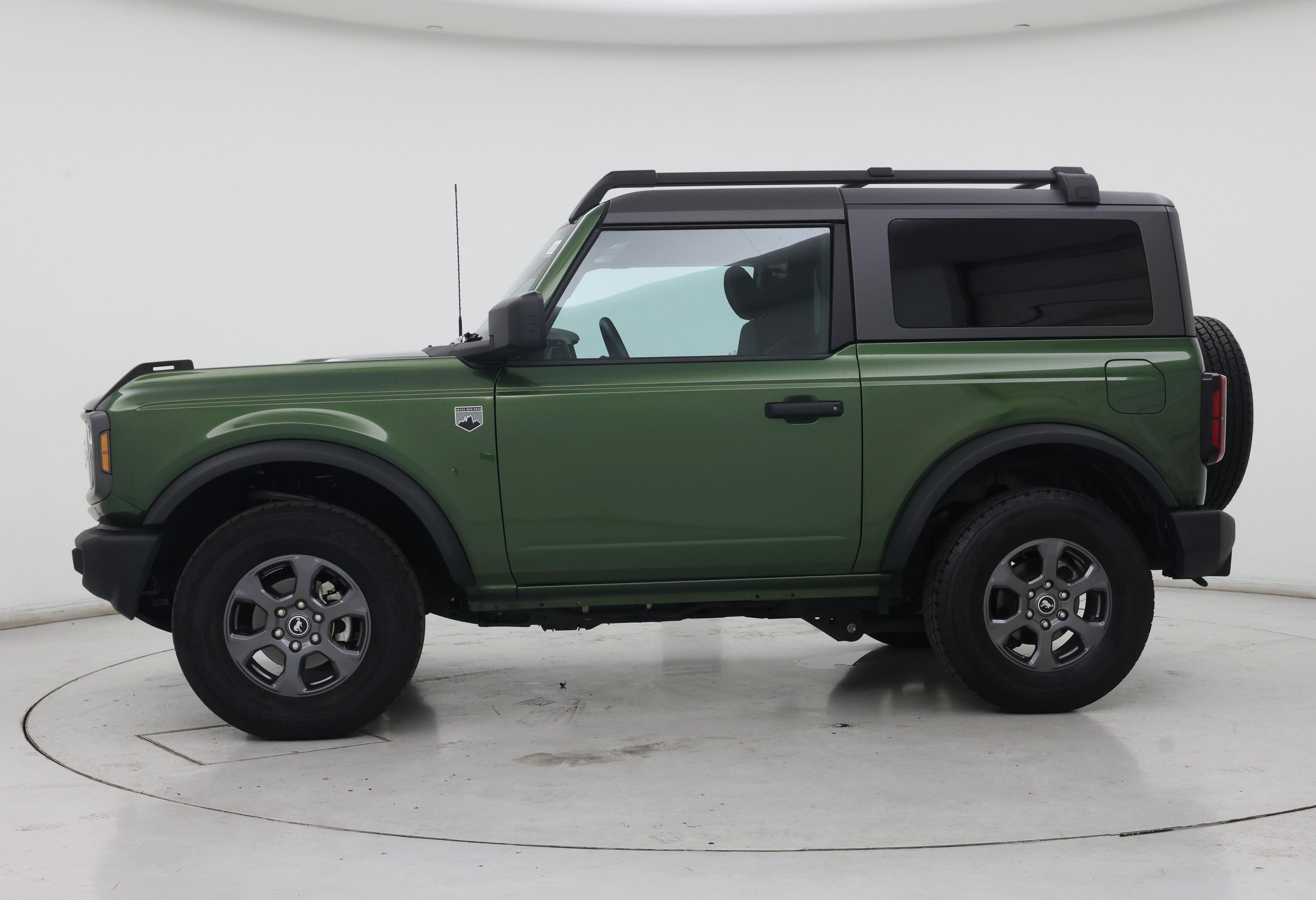Thumbnail: 2022 Ford Bronco - 3