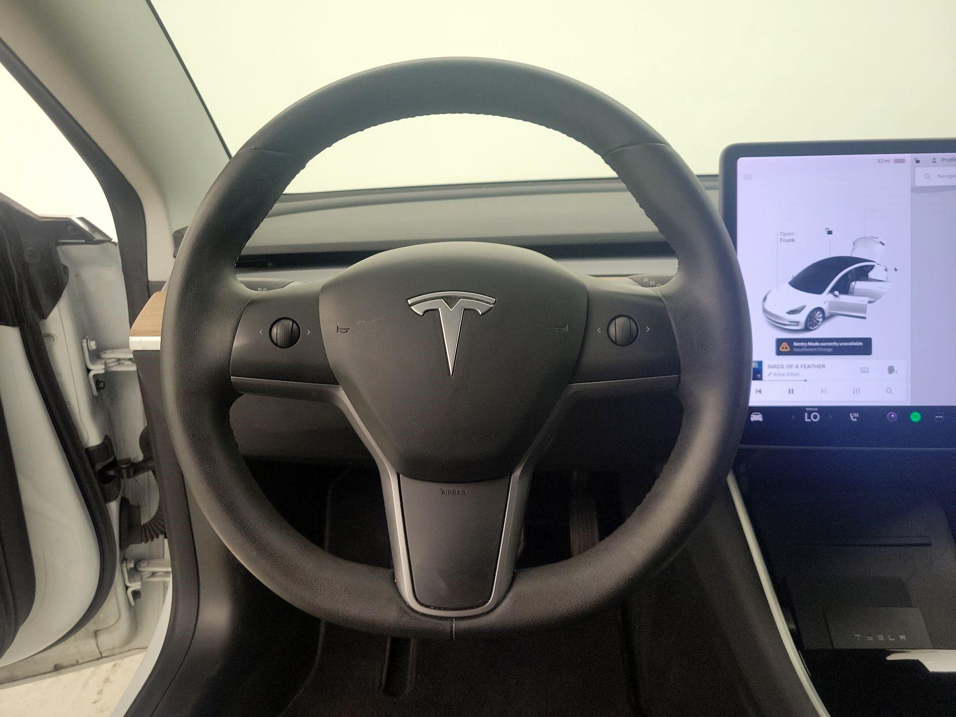 Thumbnail: 2020 Tesla Model 3 - 10