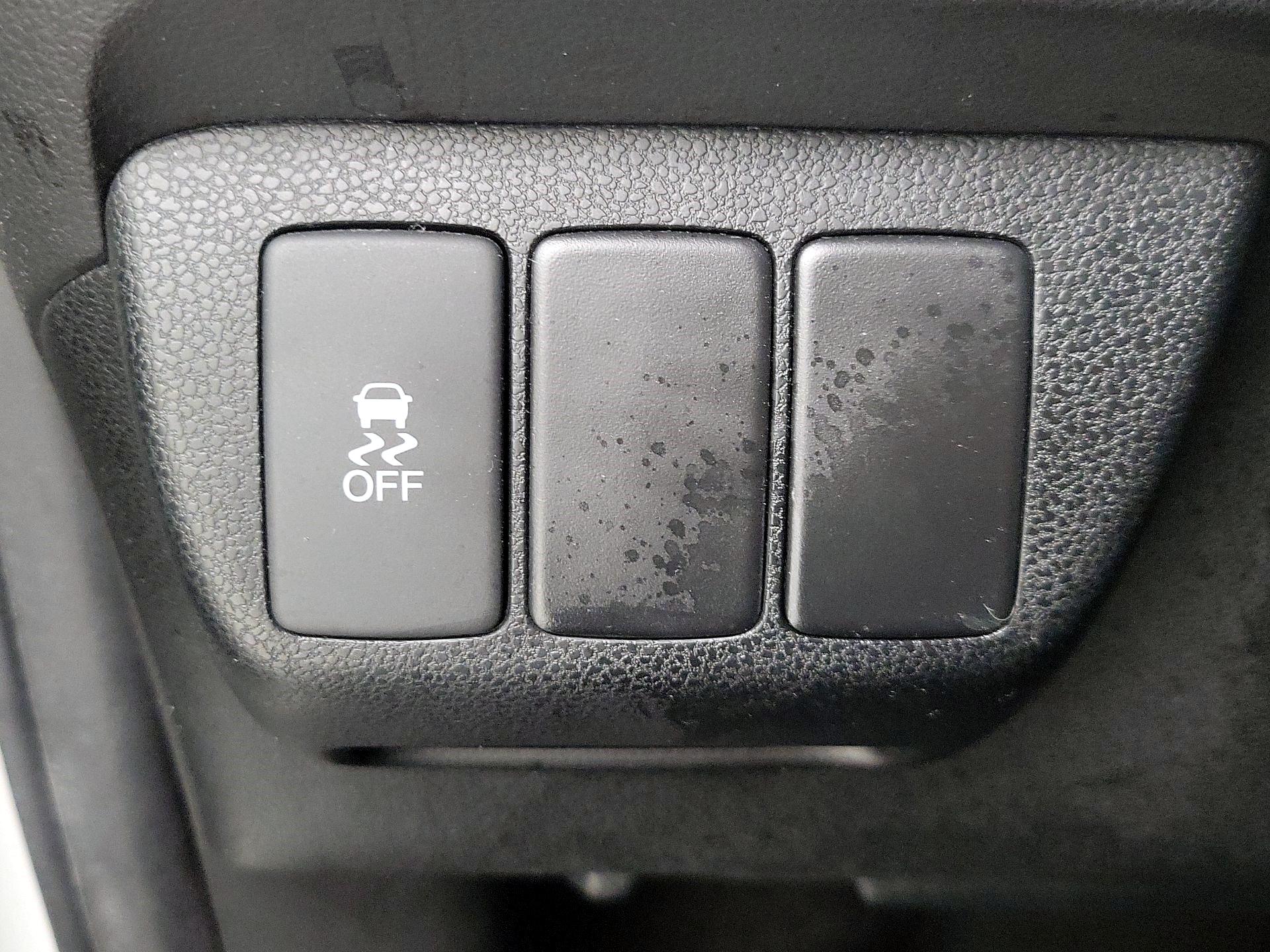 Thumbnail: 2013 Honda Fit - 13