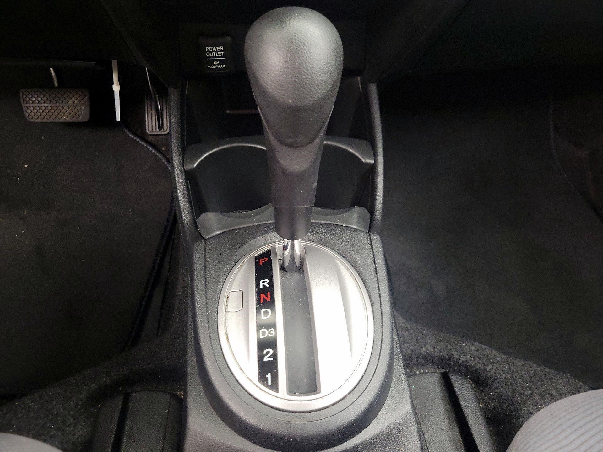 Thumbnail: 2013 Honda Fit - 17