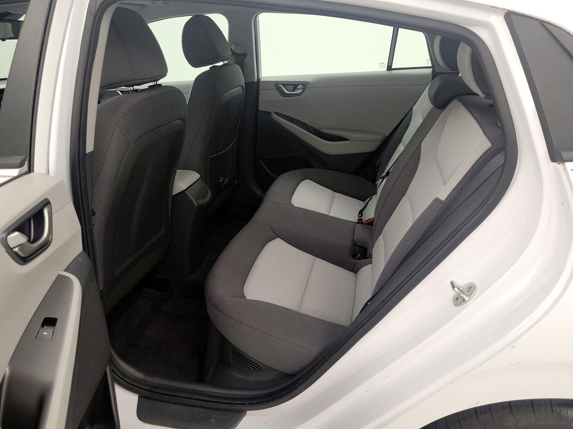Thumbnail: 2020 Hyundai Ioniq - 19
