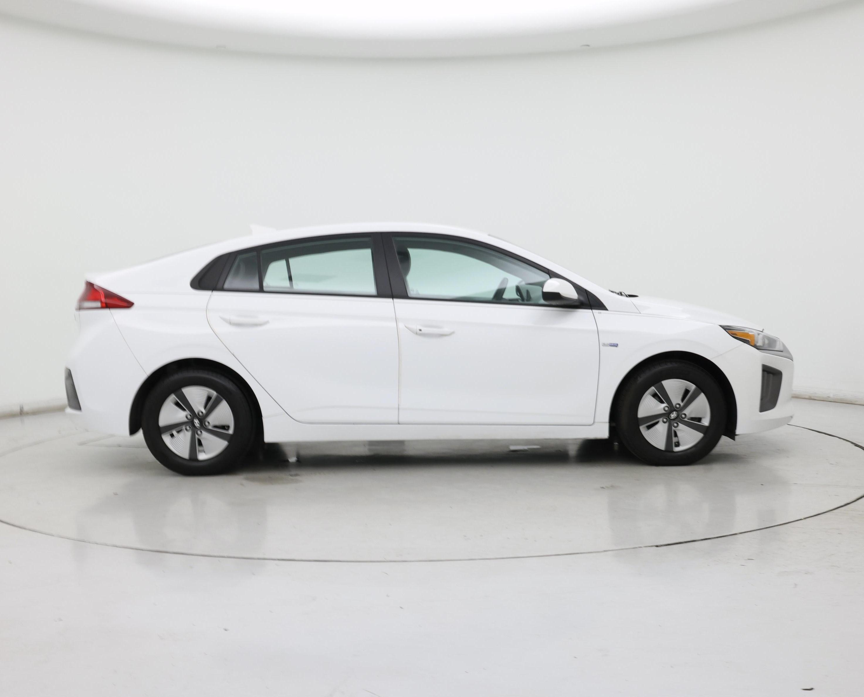 Thumbnail: 2020 Hyundai Ioniq - 7