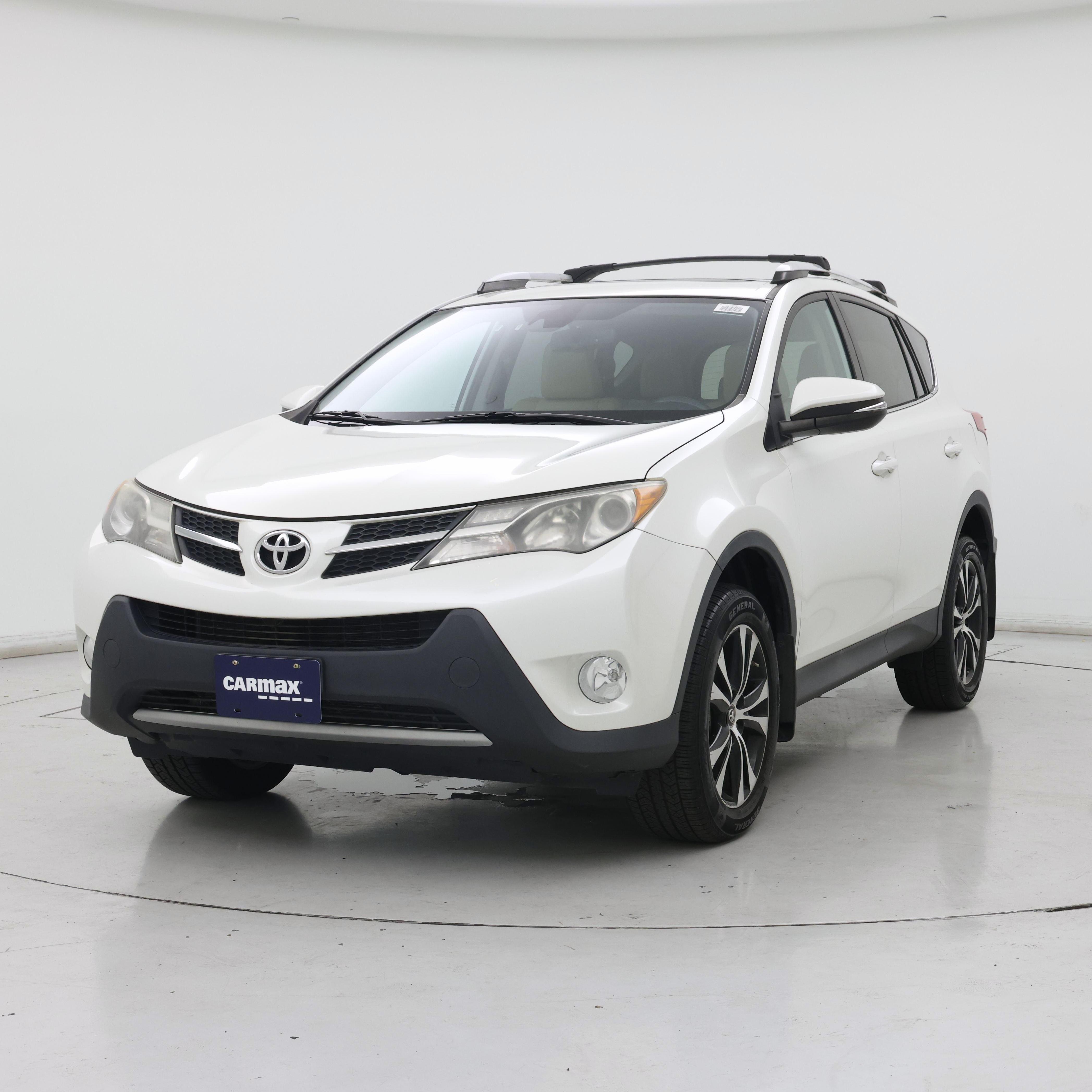 Thumbnail: 2015 Toyota RAV4 - 4