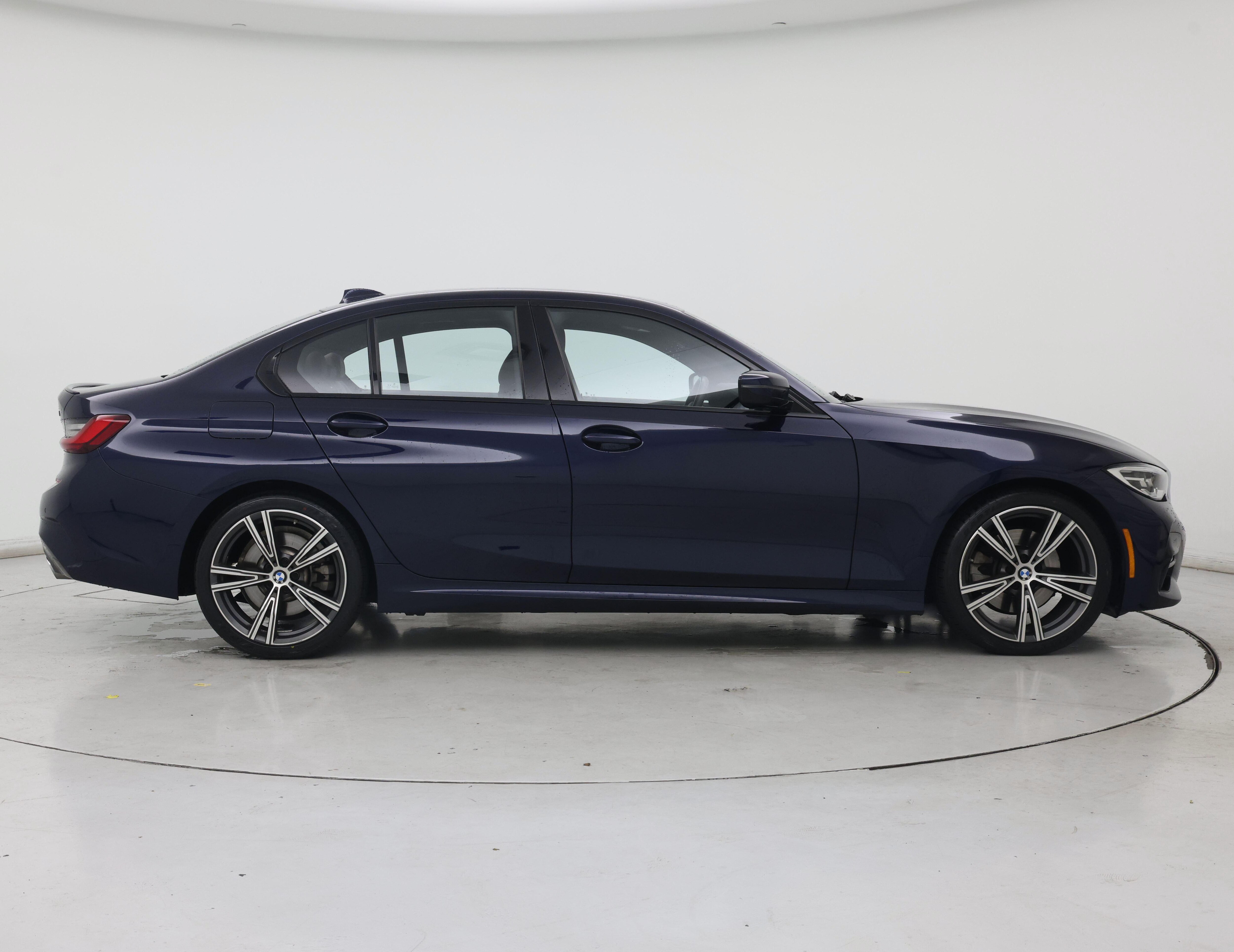 Thumbnail: 2022 BMW 3 Series - 7