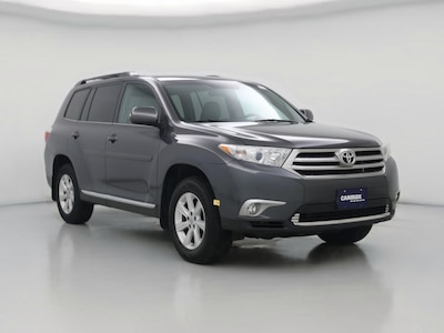 Gray 2013 Toyota Highlander SE