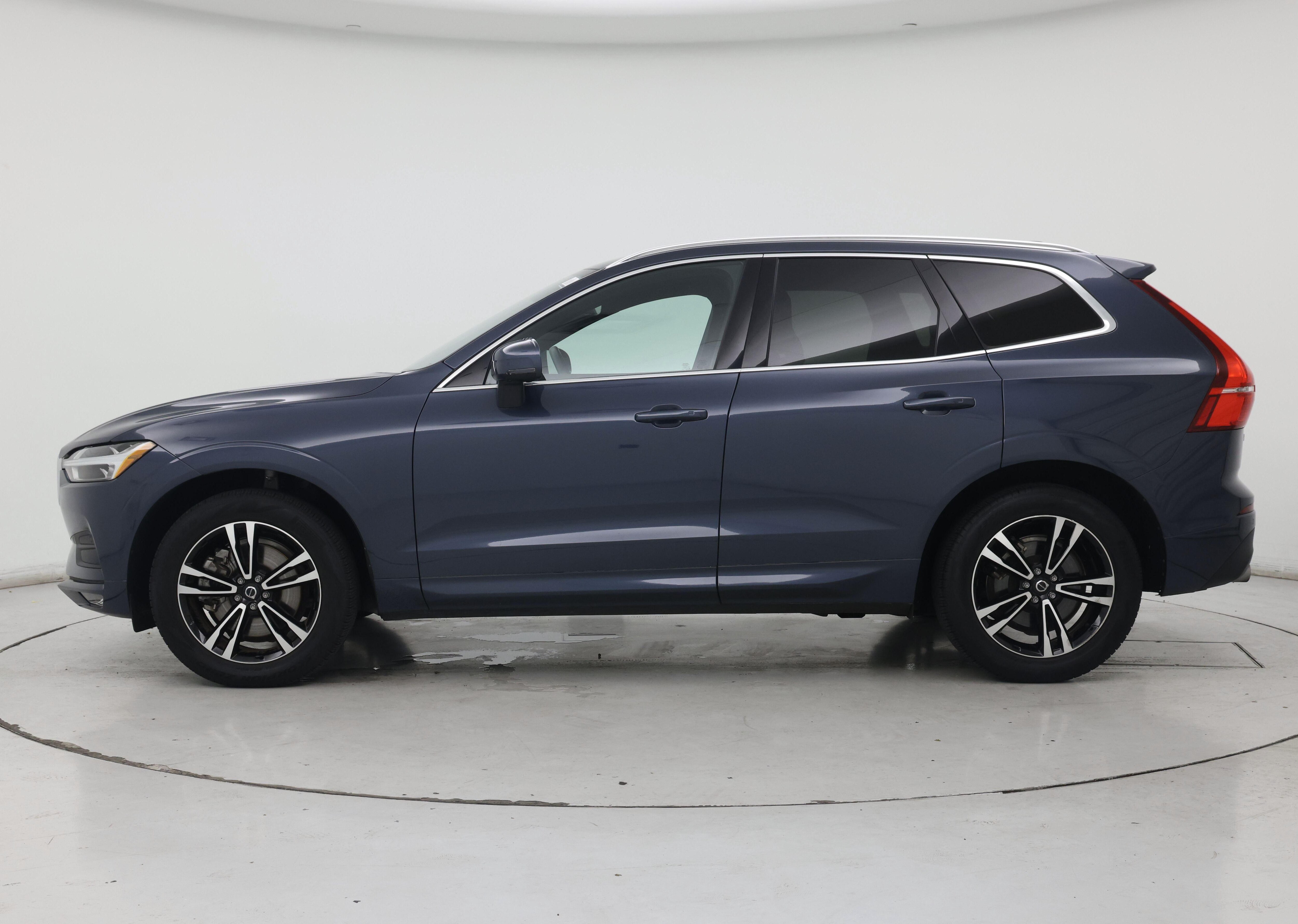 Thumbnail: 2021 Volvo XC60 - 3
