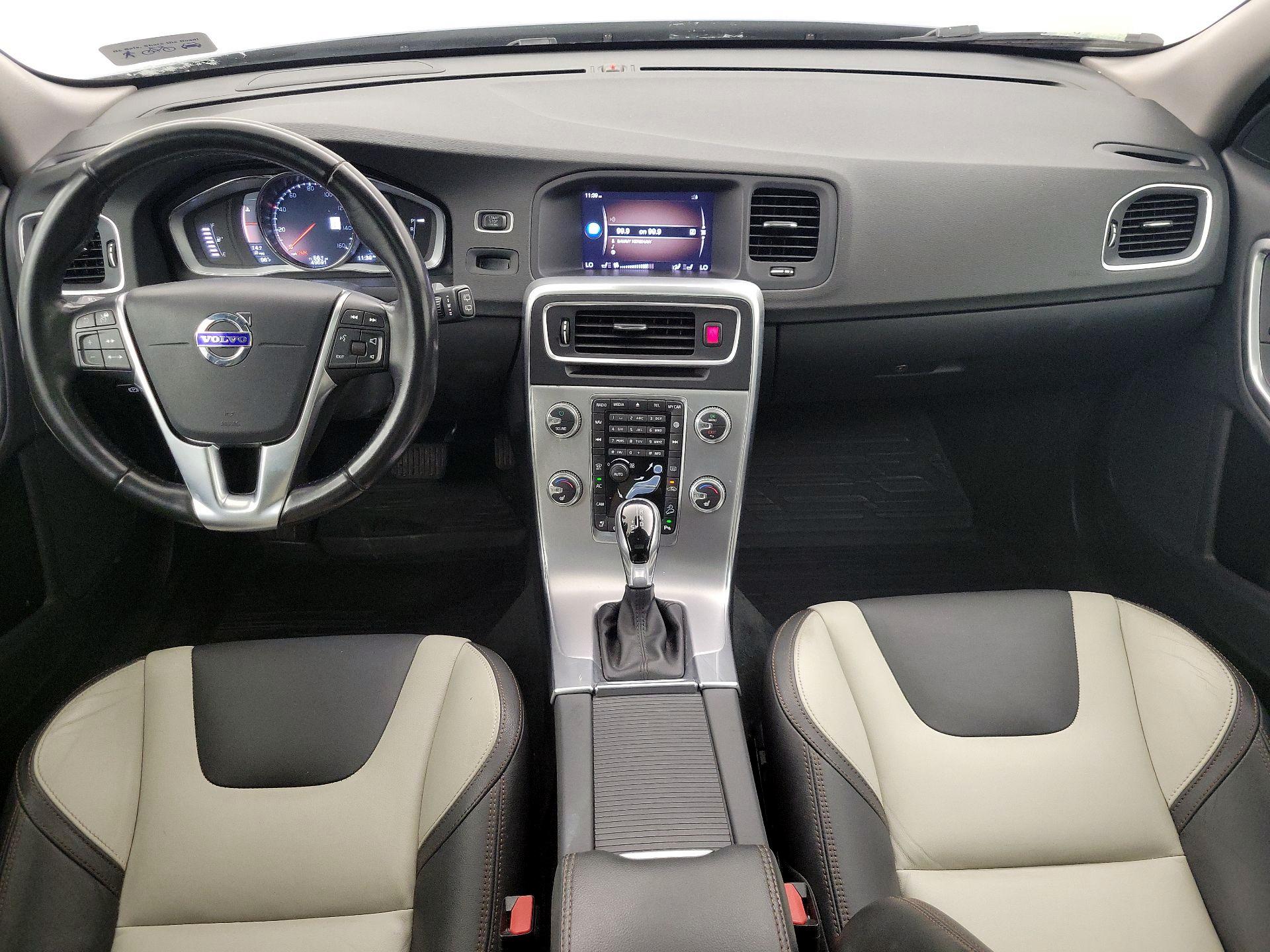 Thumbnail: 2018 Volvo S60 - 9
