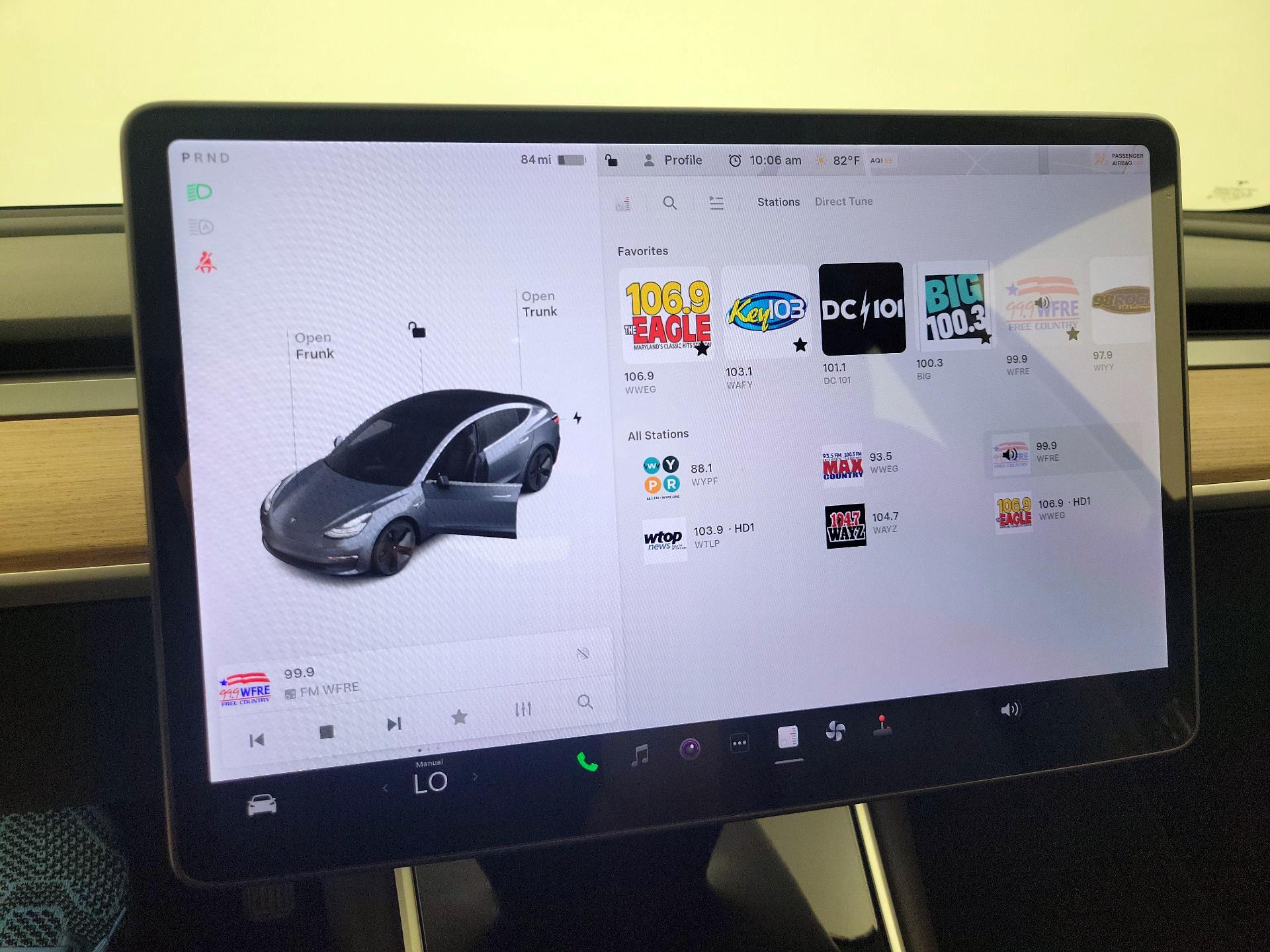 Thumbnail: 2018 Tesla Model 3 - 16