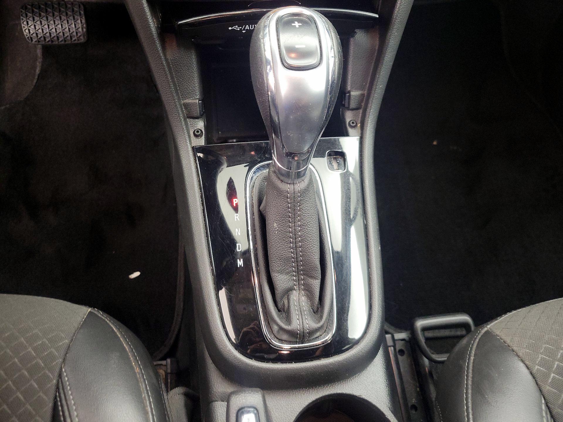 Thumbnail: 2018 Buick Encore - 16