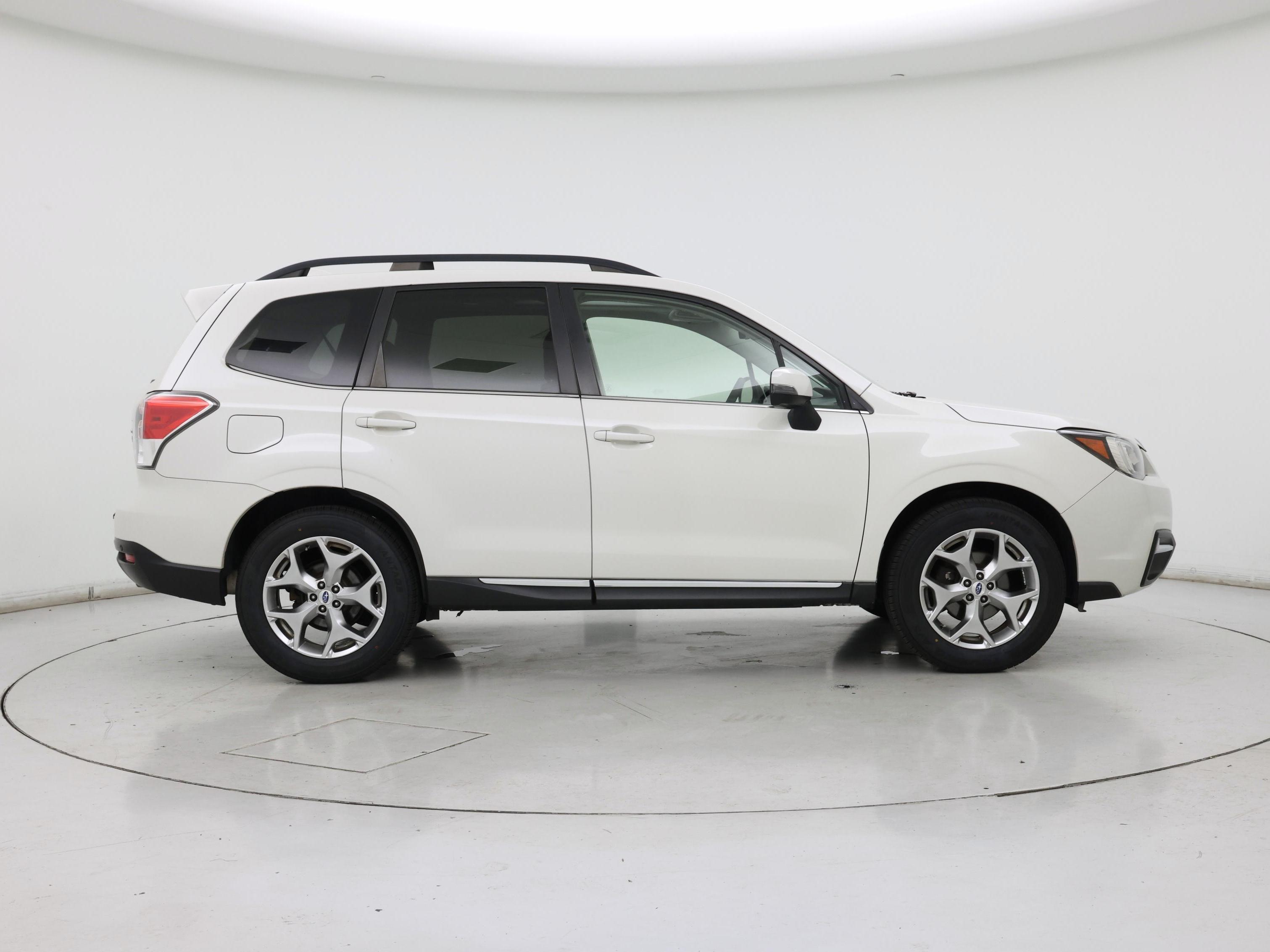 Thumbnail: 2017 Subaru Forester - 7