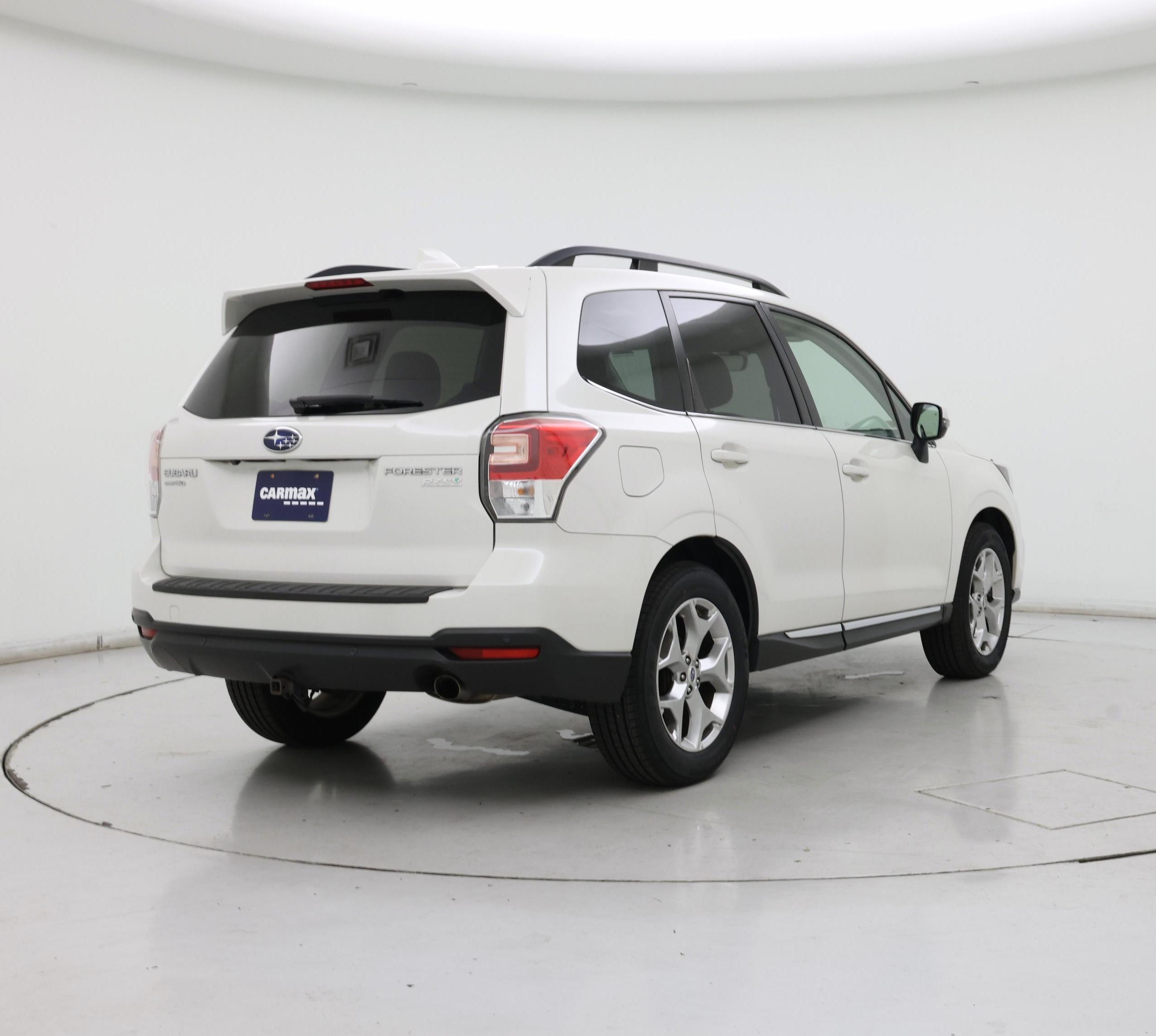 Thumbnail: 2017 Subaru Forester - 8