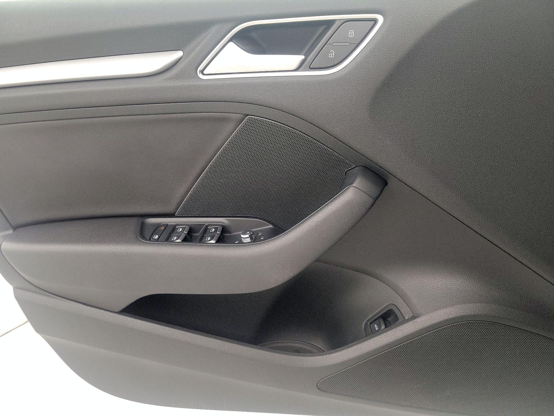 Thumbnail: 2016 Audi A3 - 12