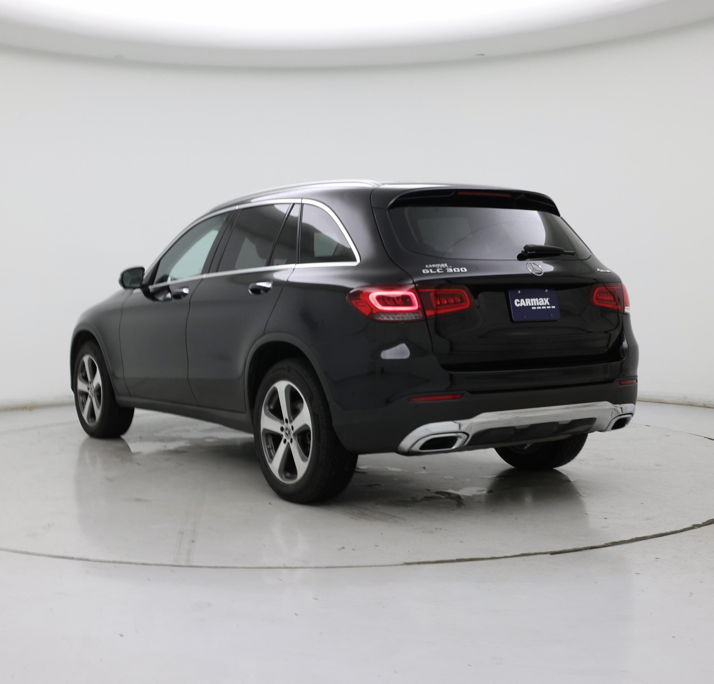 Thumbnail: 2022 Mercedes-Benz GLC - 2