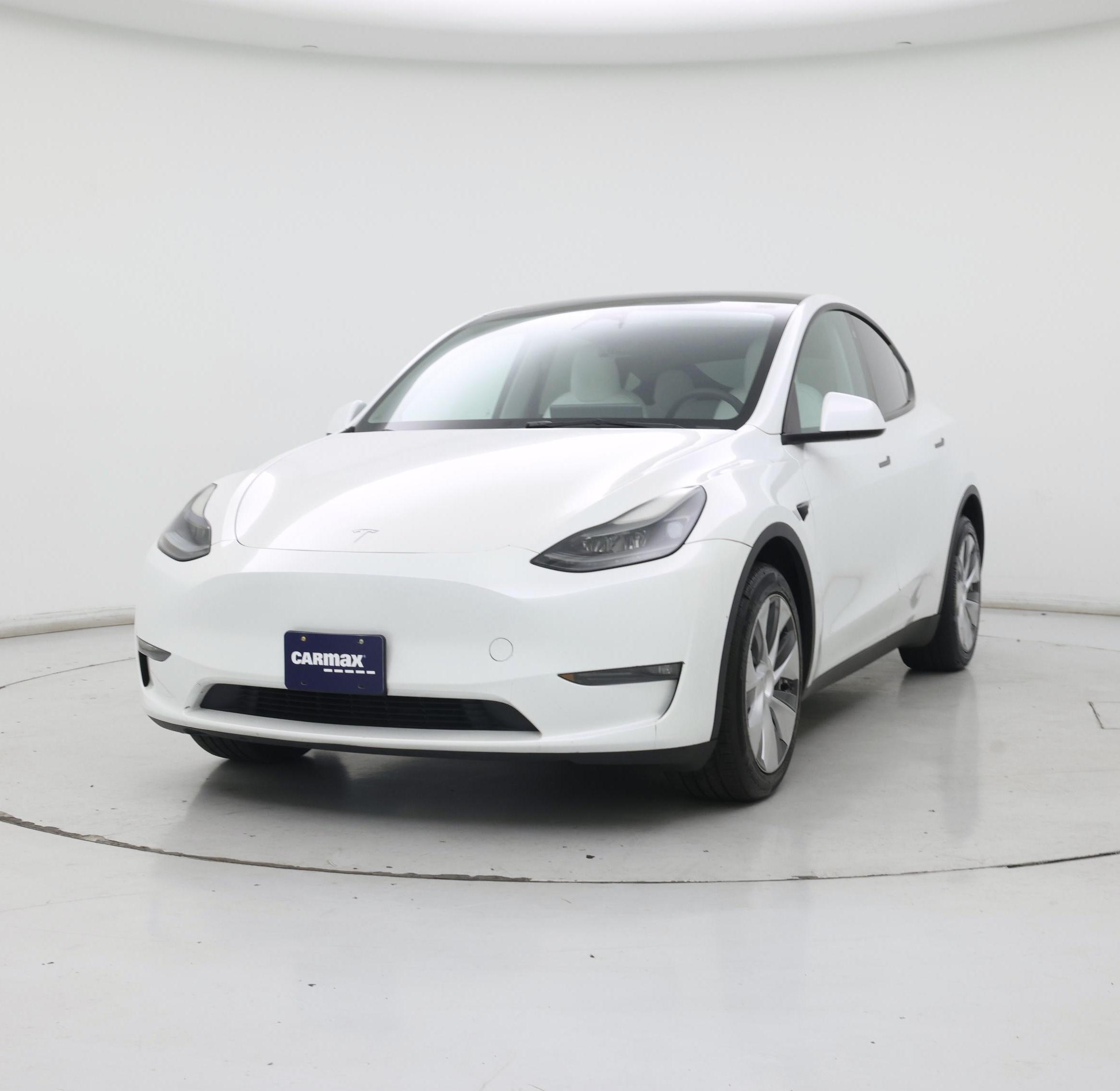 Thumbnail: 2023 Tesla Model Y - 4