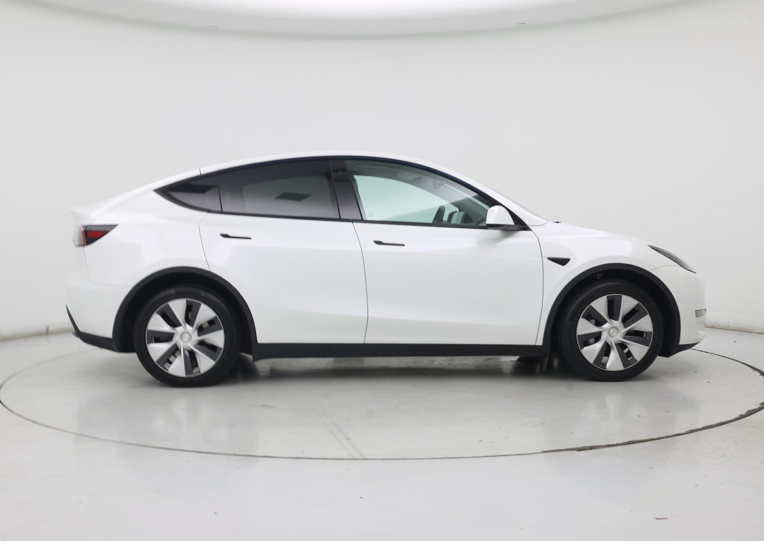 Thumbnail: 2023 Tesla Model Y - 7