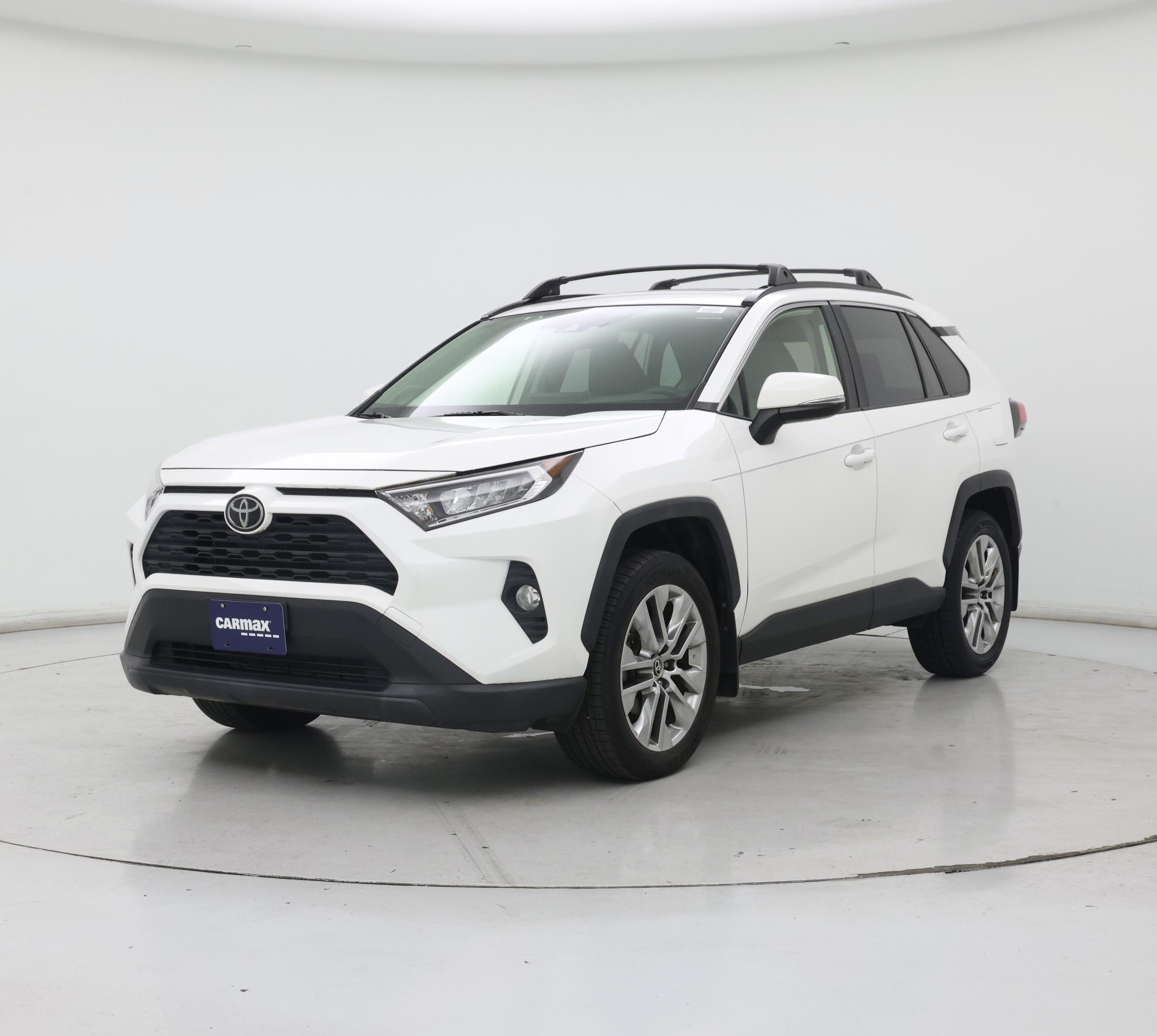Thumbnail: 2019 Toyota RAV4 - 4