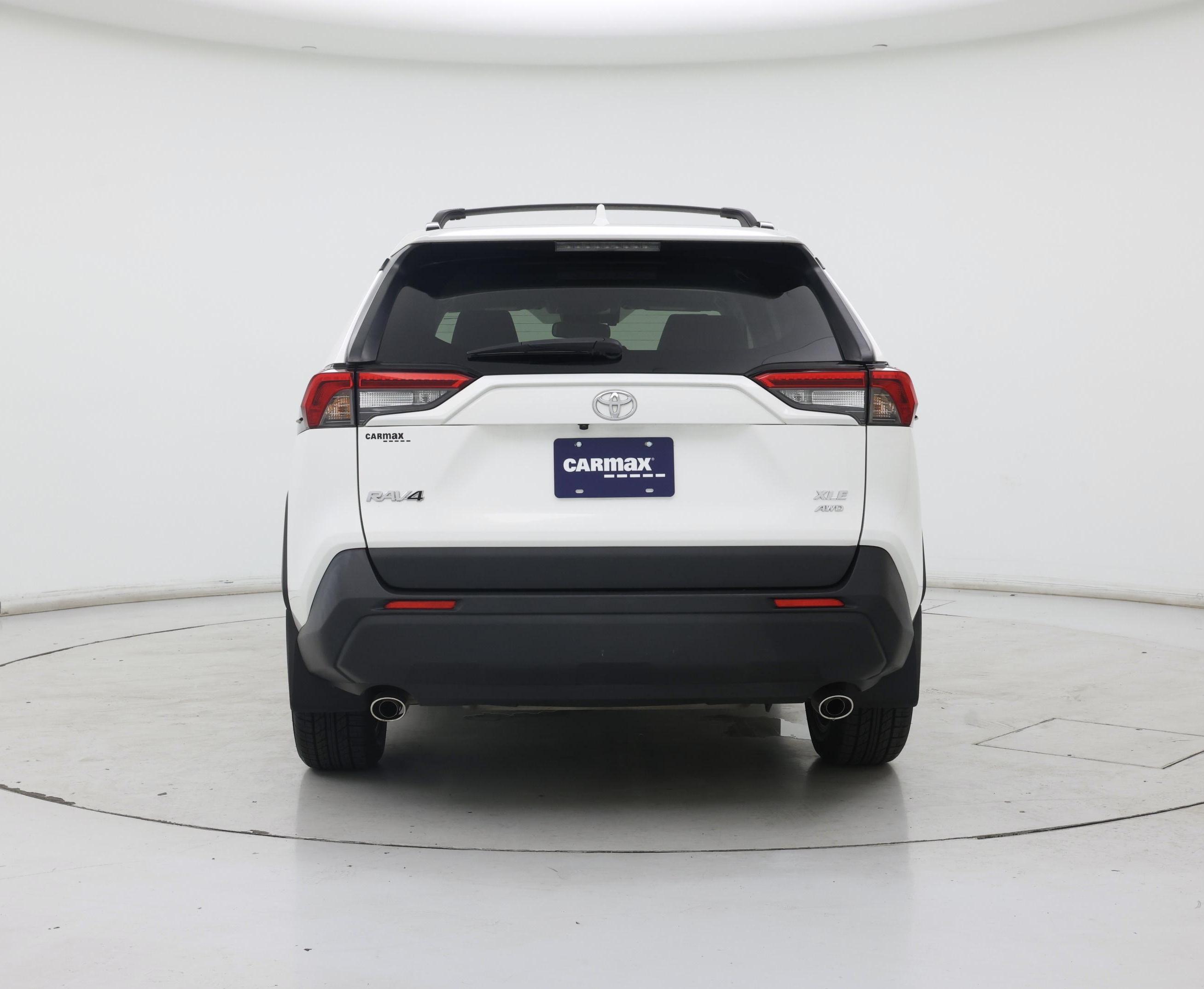 Thumbnail: 2019 Toyota RAV4 - 6