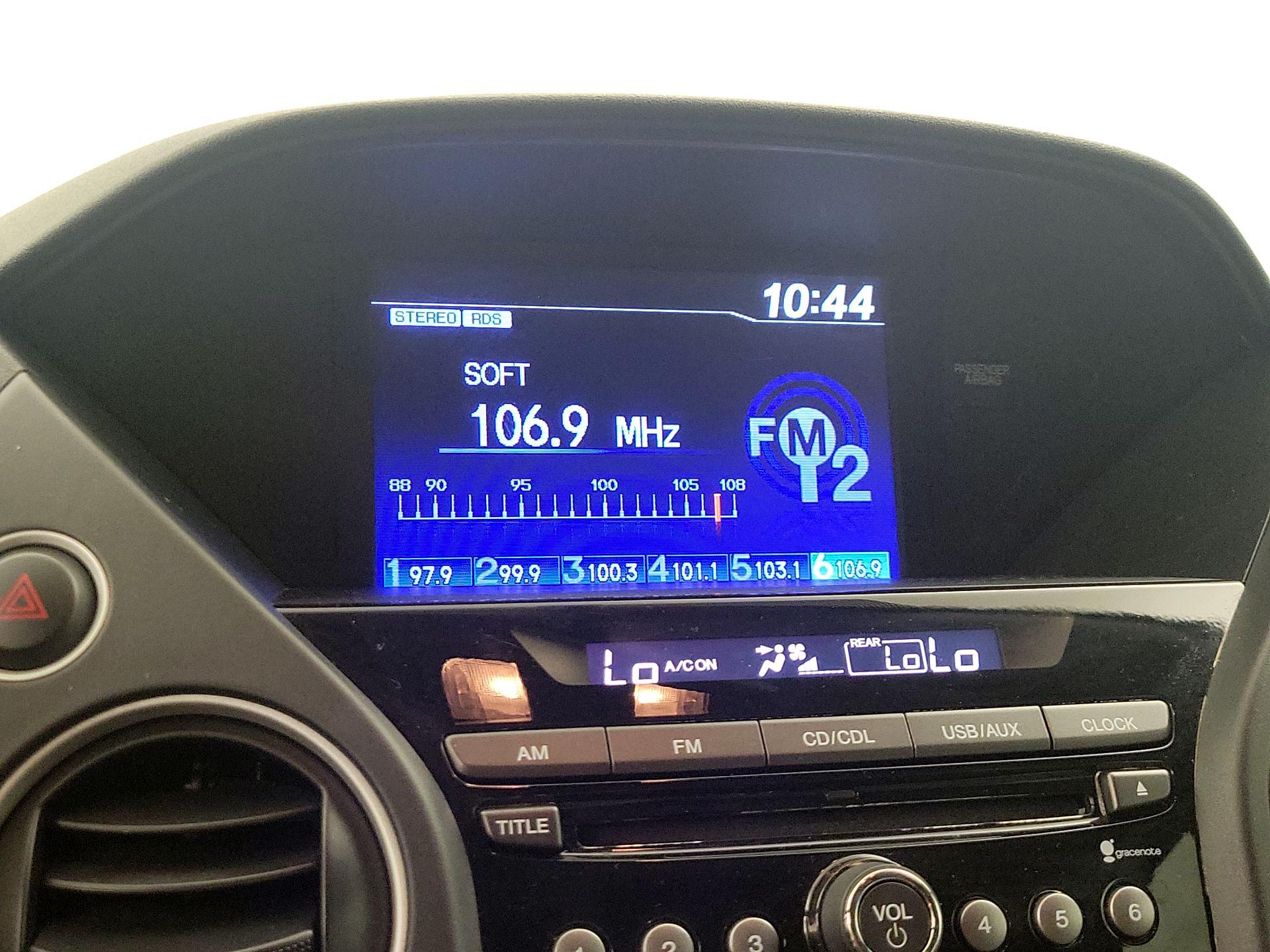 Thumbnail: 2015 Honda Pilot - 15