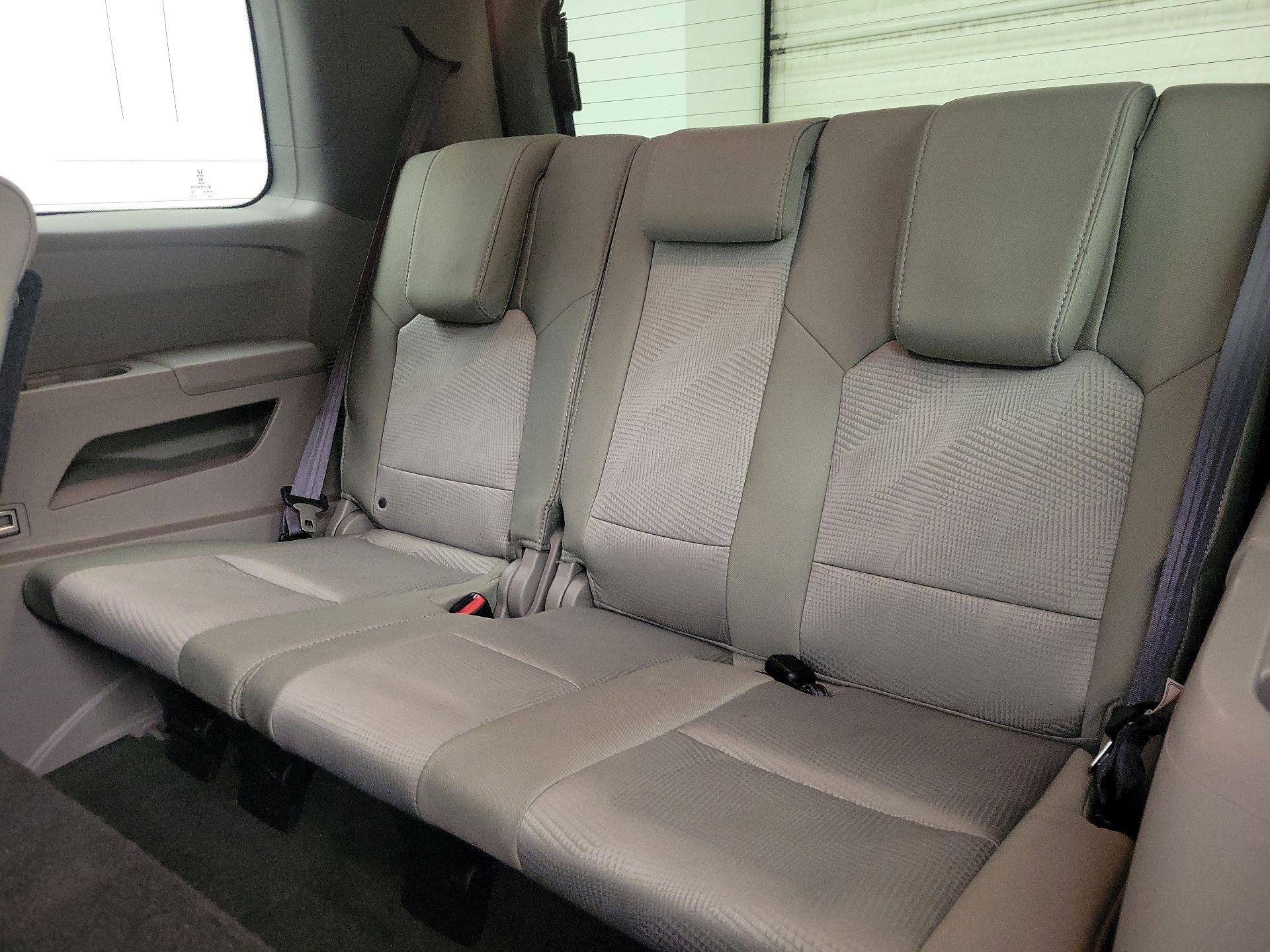 Thumbnail: 2015 Honda Pilot - 20