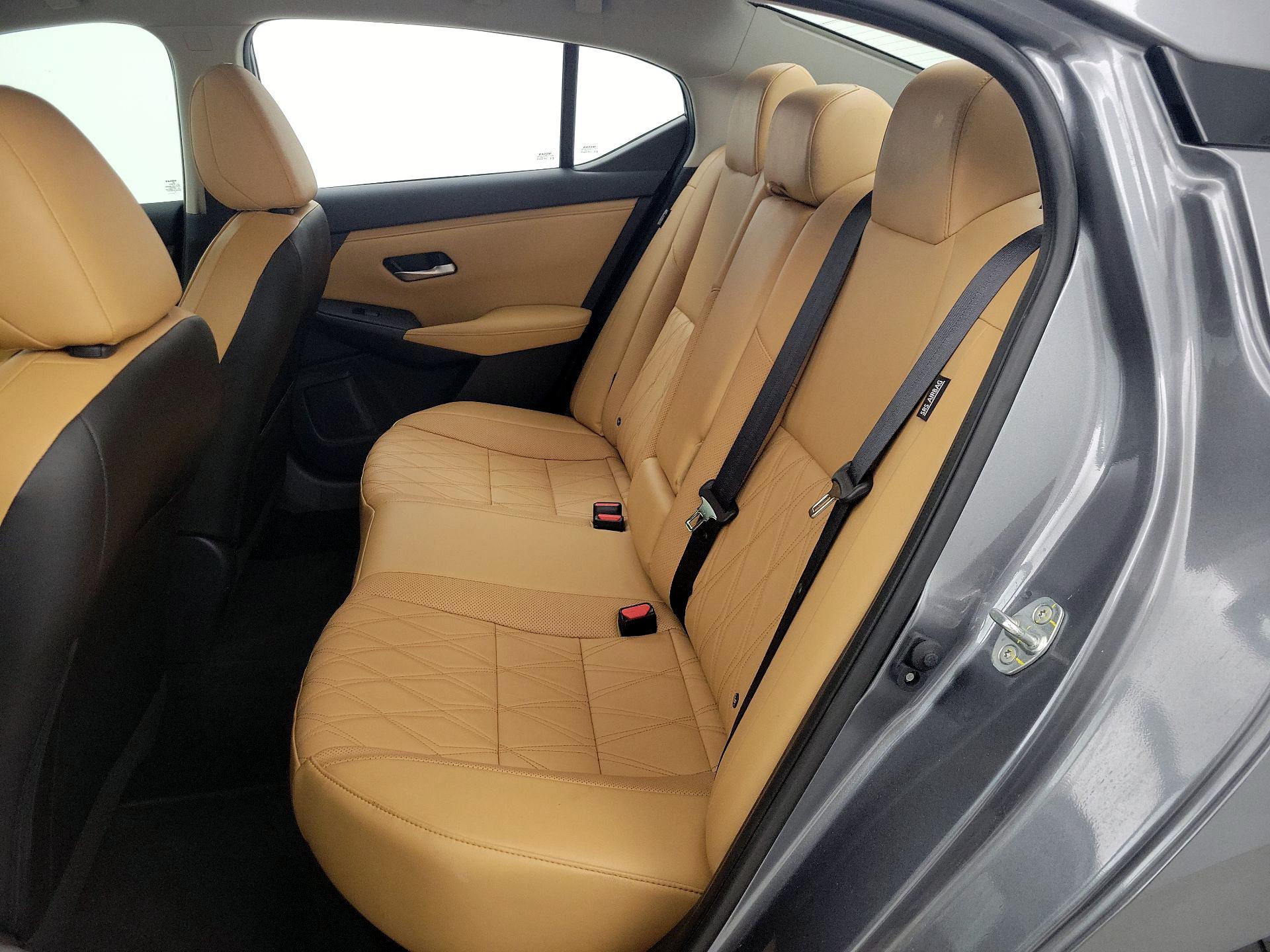 Thumbnail: 2021 Nissan Sentra - 20
