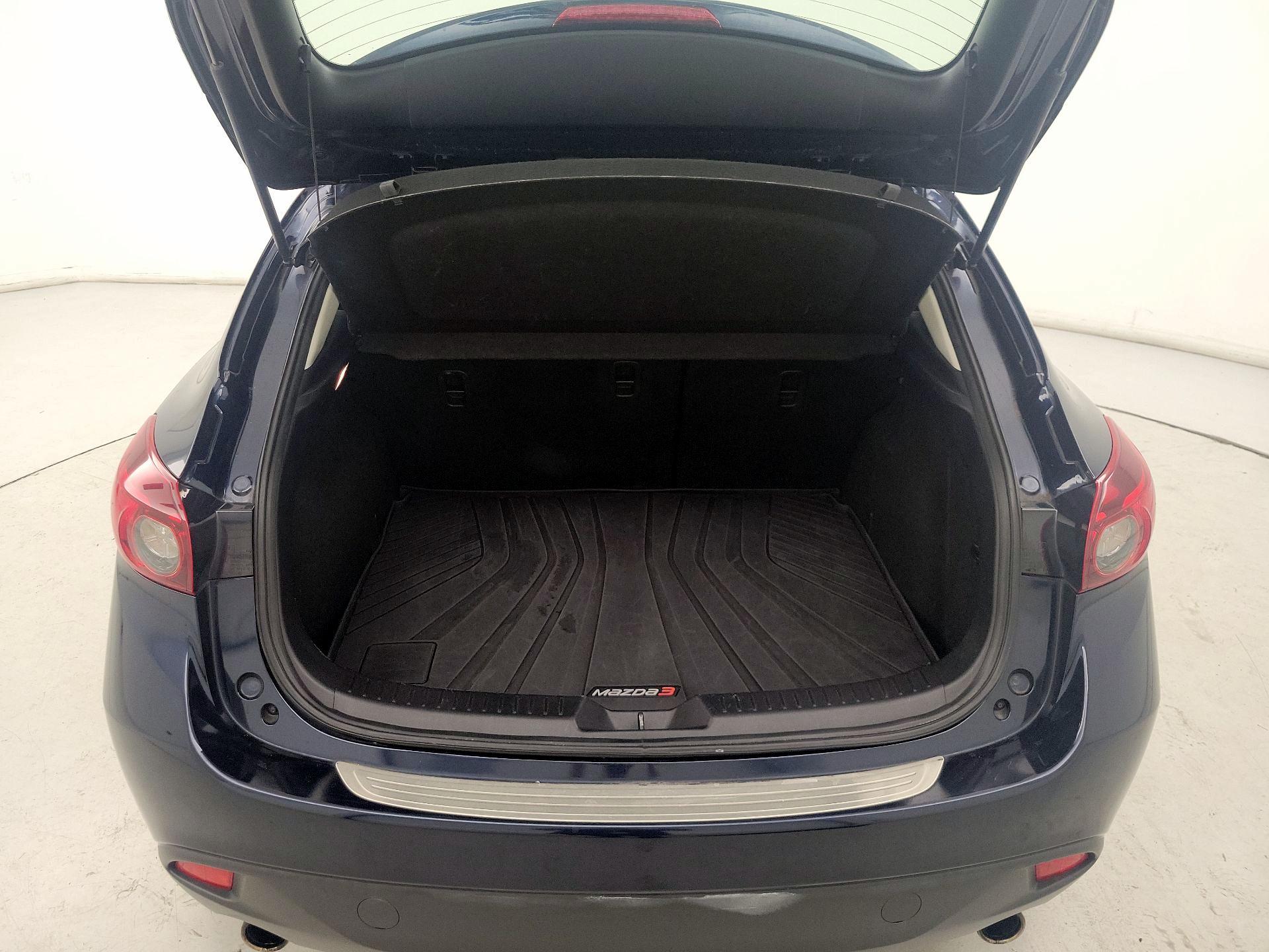 Thumbnail: 2016 Mazda Mazda3 - 20