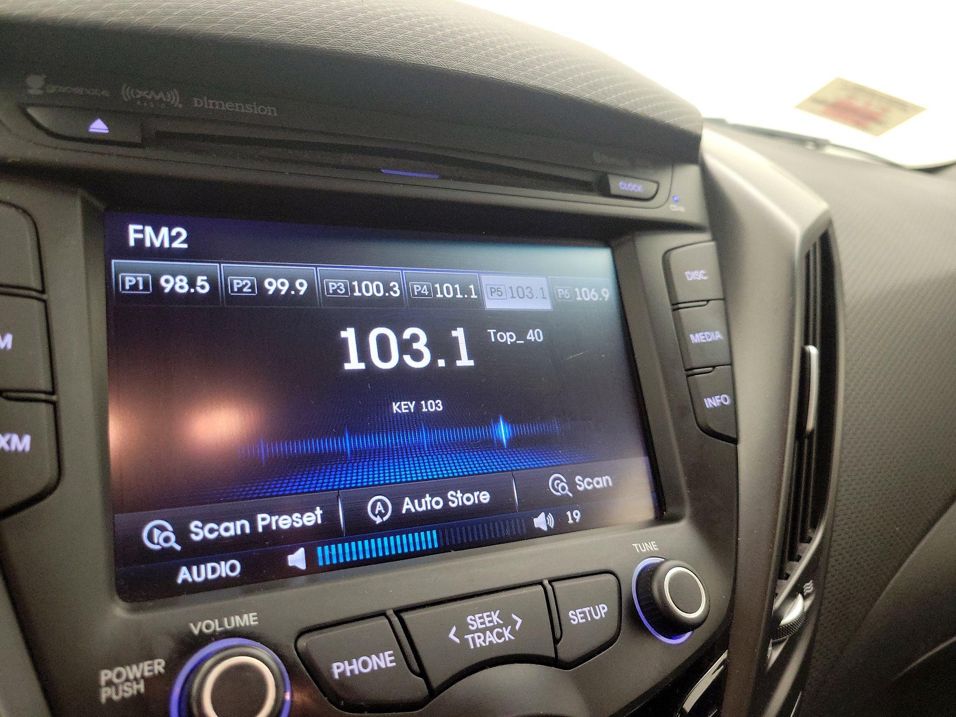 Thumbnail: 2014 Hyundai Veloster - 15