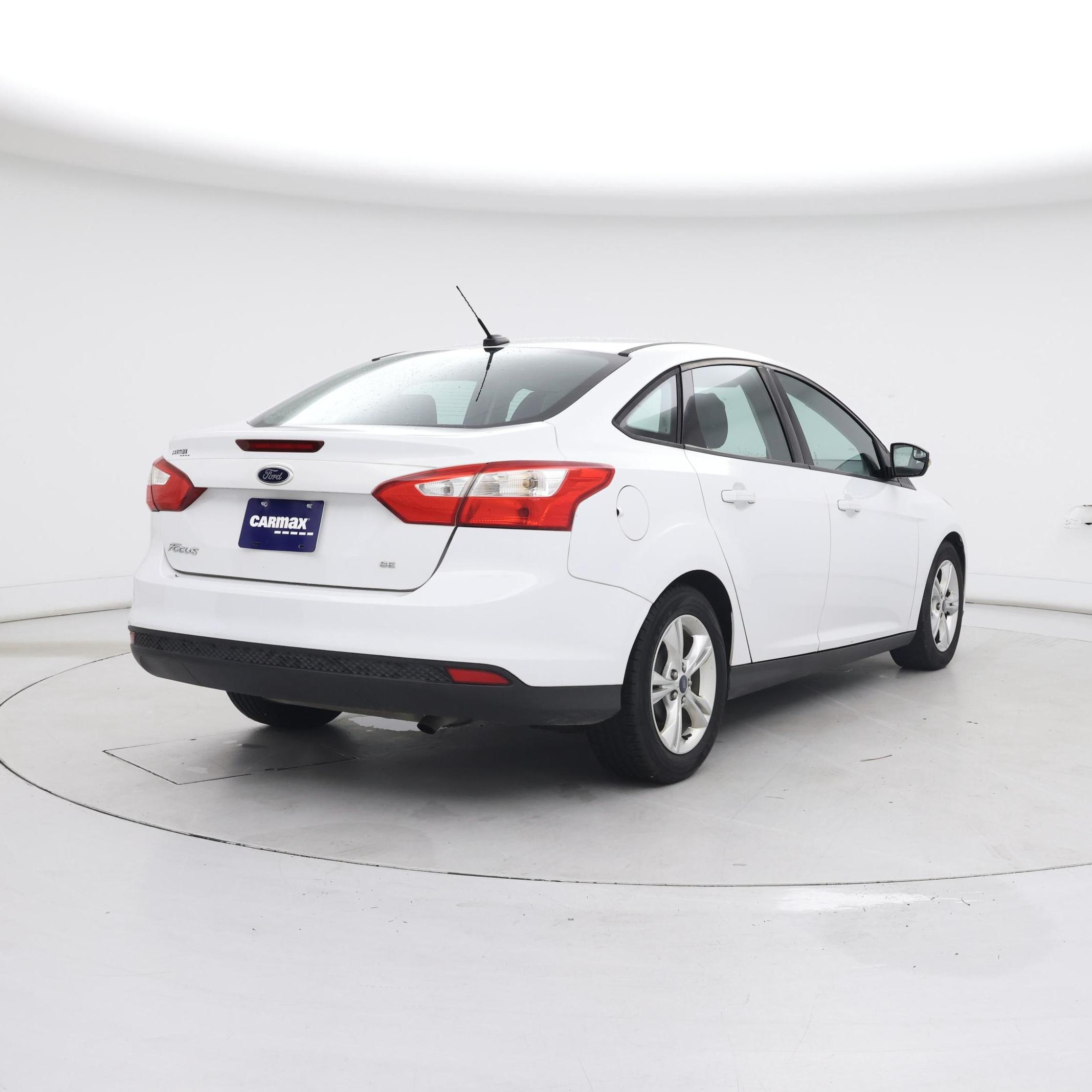 Thumbnail: 2014 Ford Focus - 8