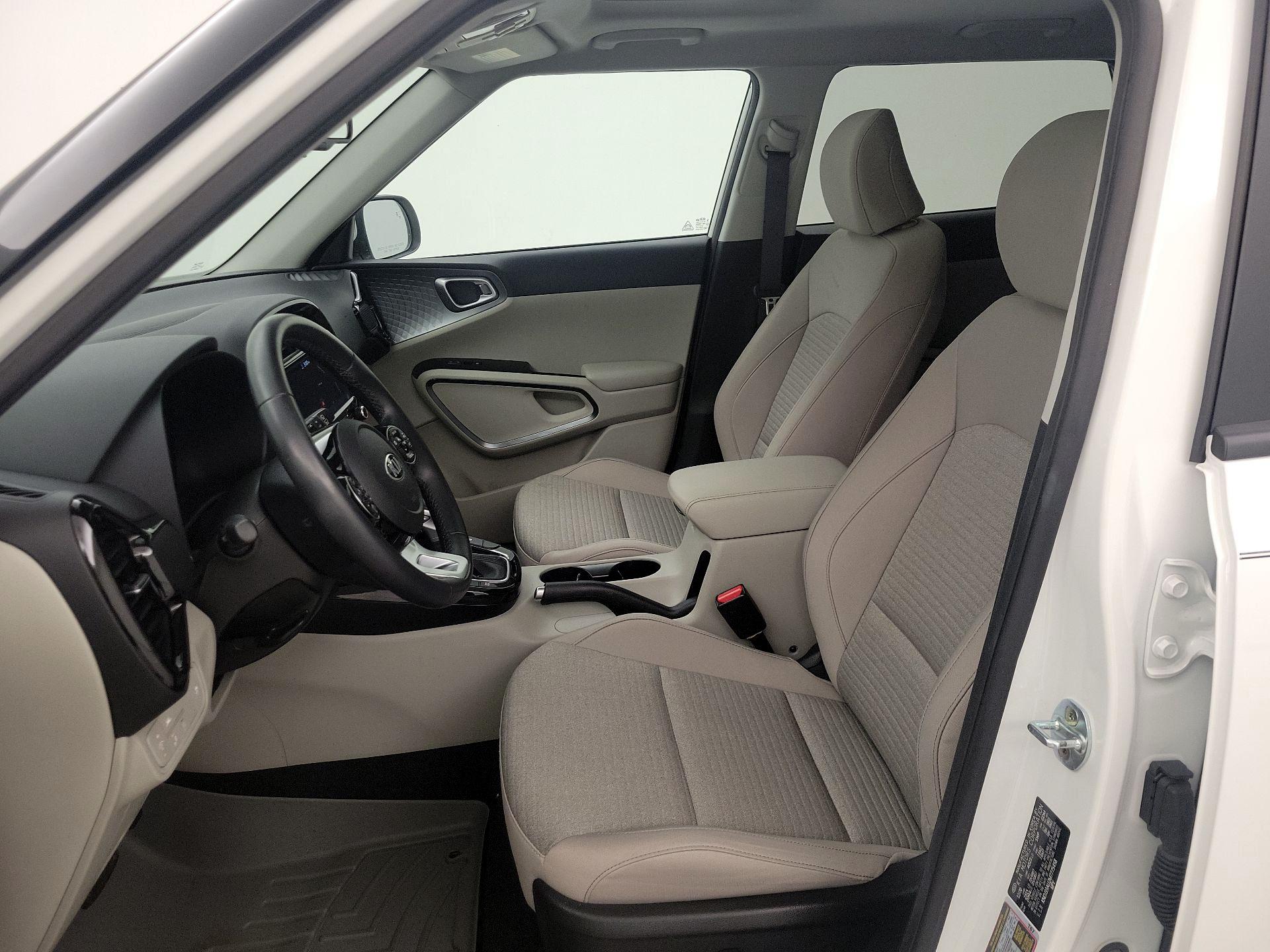 Thumbnail: 2021 Kia Soul - 11