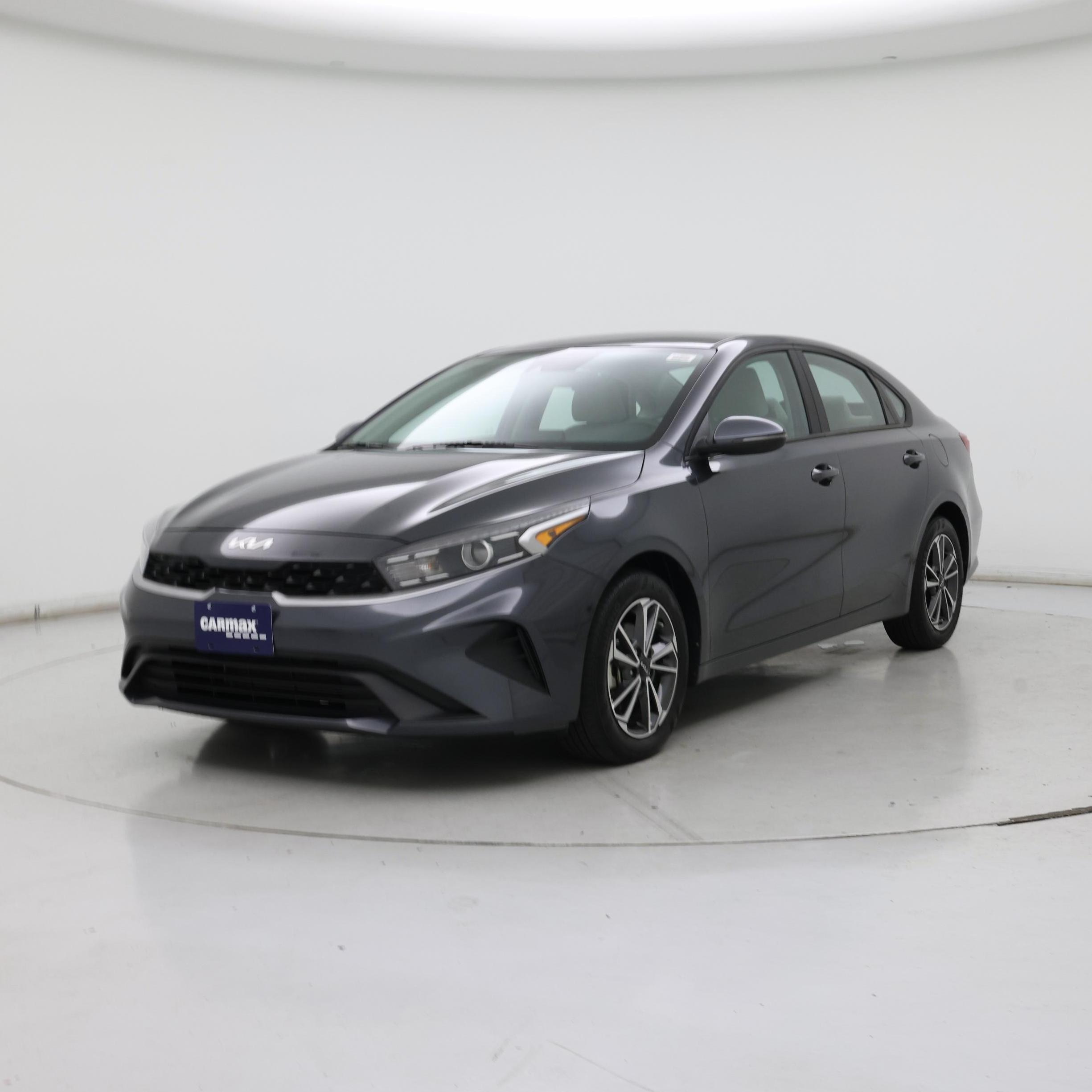 Thumbnail: 2022 Kia Forte - 4