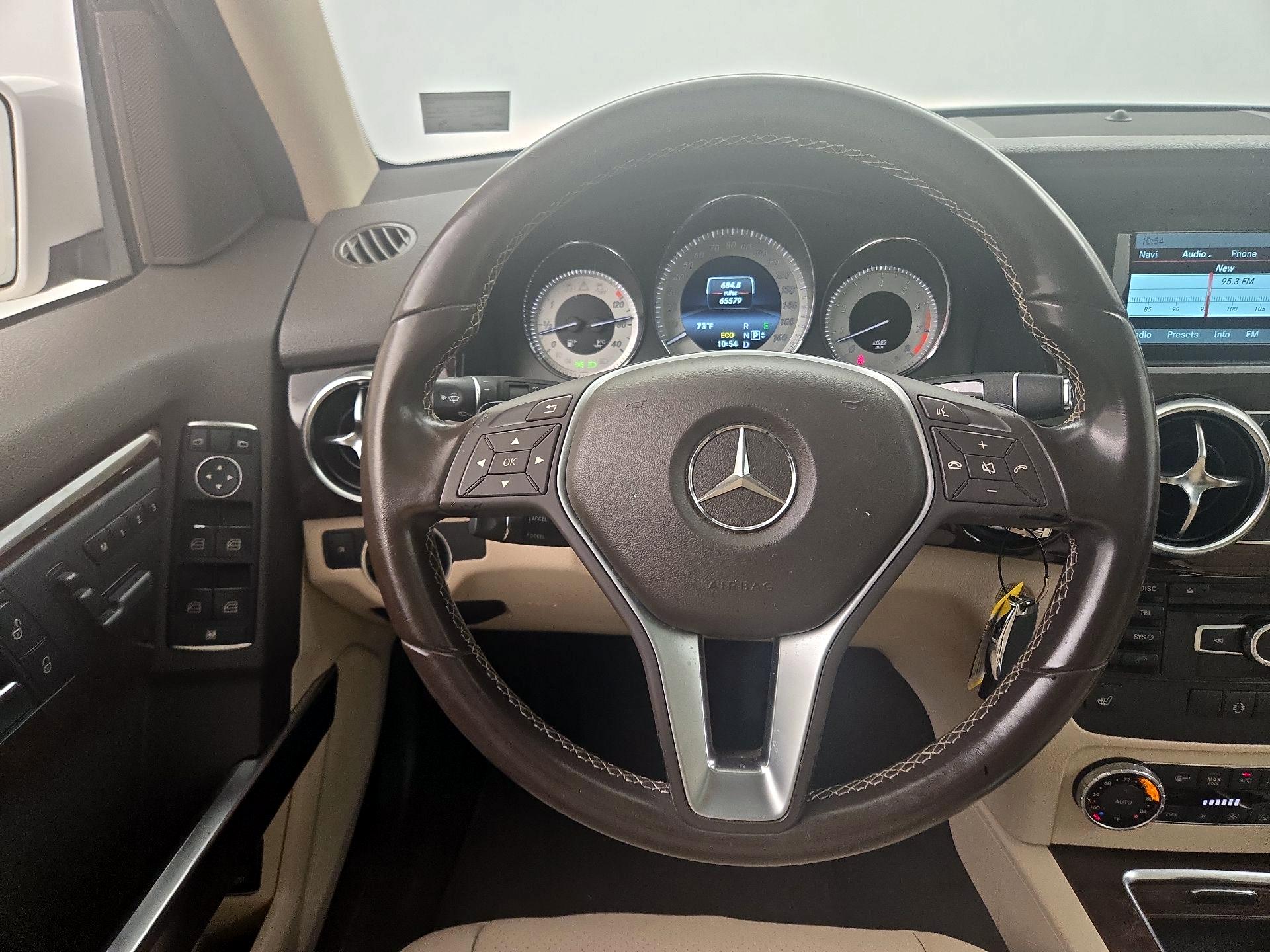 Thumbnail: 2014 Mercedes-Benz GLK - 10