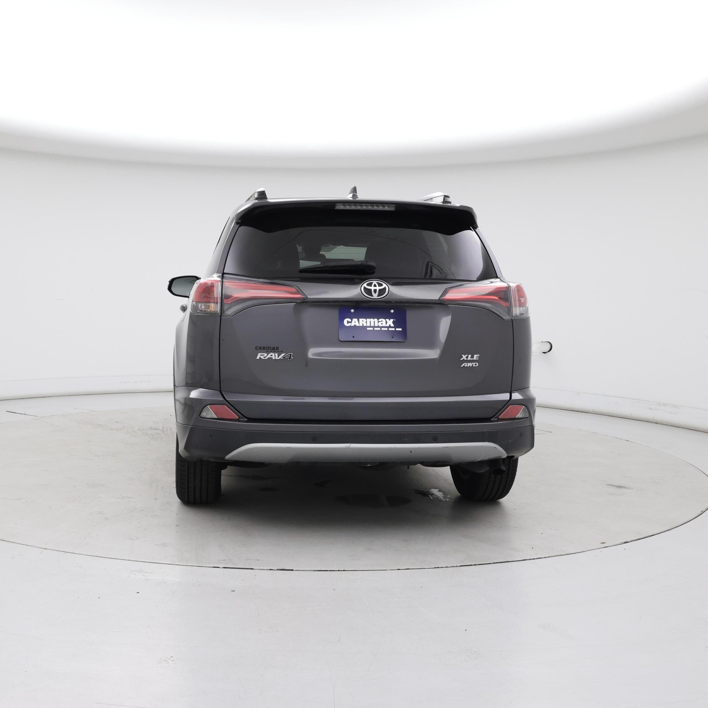 Thumbnail: 2017 Toyota RAV4 - 6