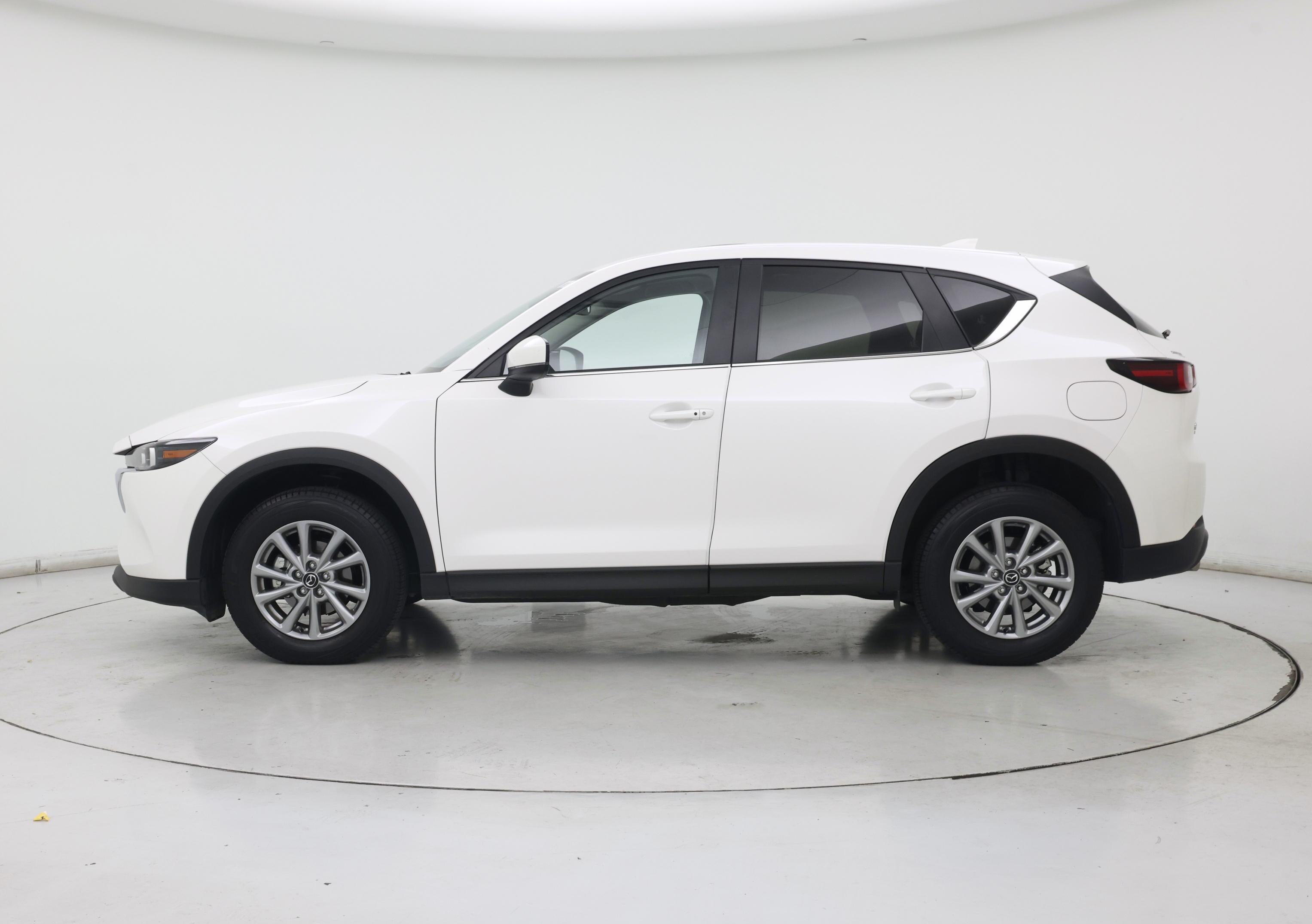 Thumbnail: 2022 Mazda CX-5 - 3