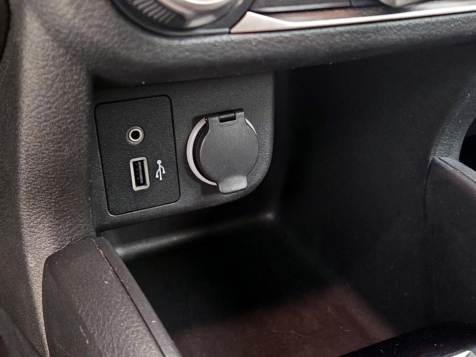 Thumbnail: 2021 Nissan Kicks - 18