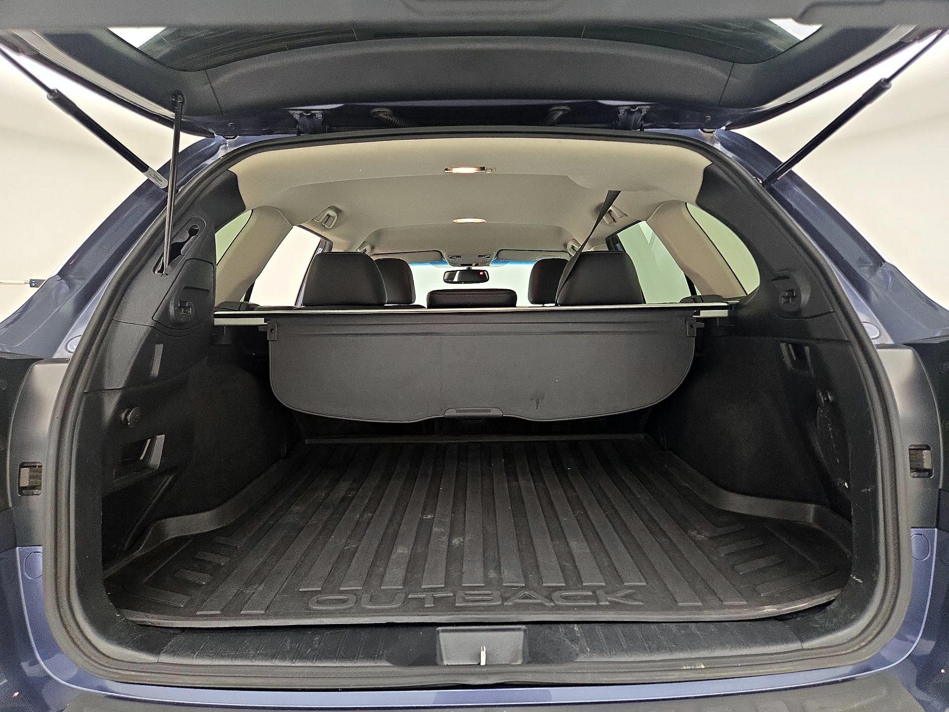Thumbnail: 2015 Subaru Outback - 20