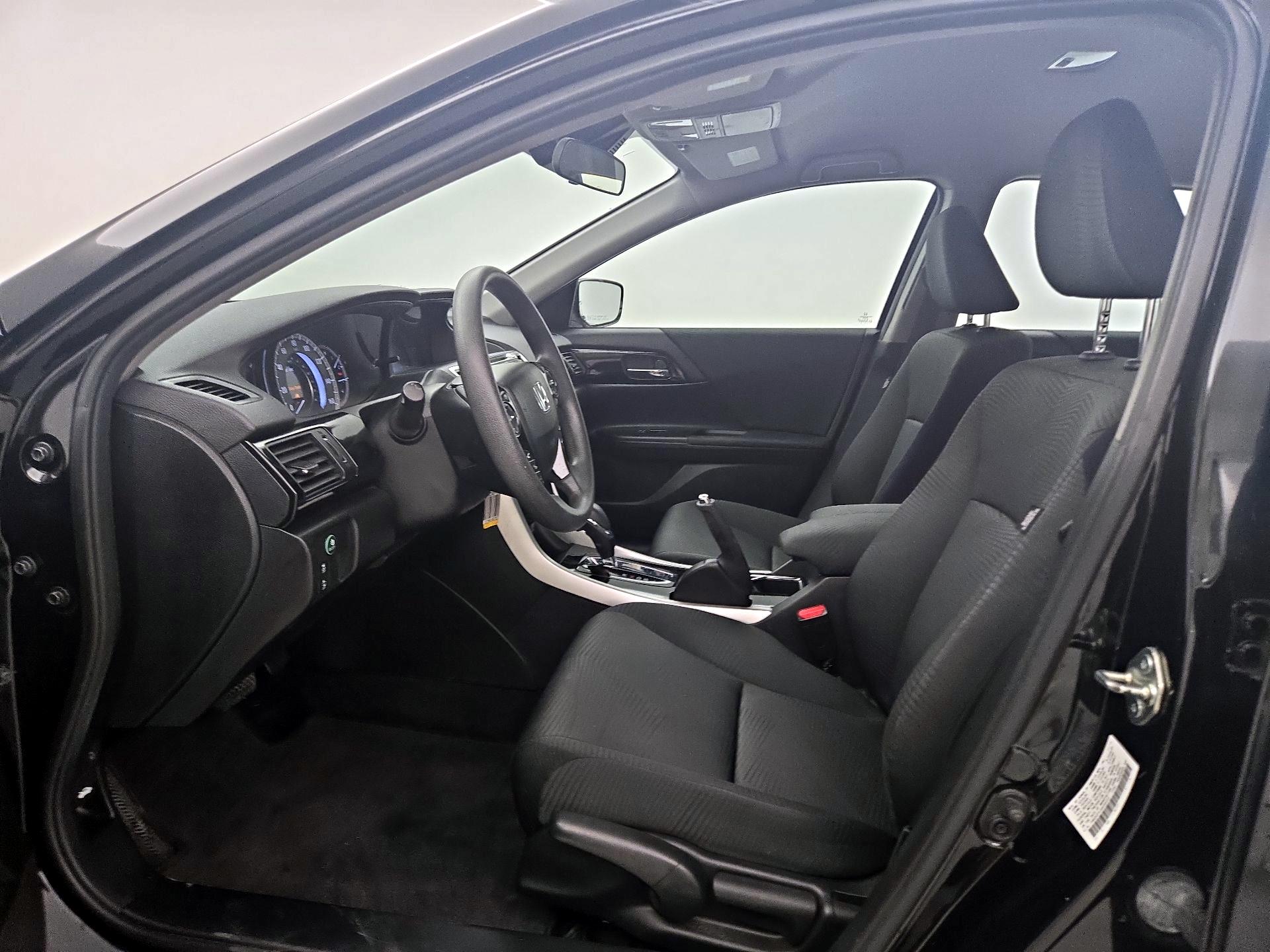 Thumbnail: 2016 Honda Accord - 11