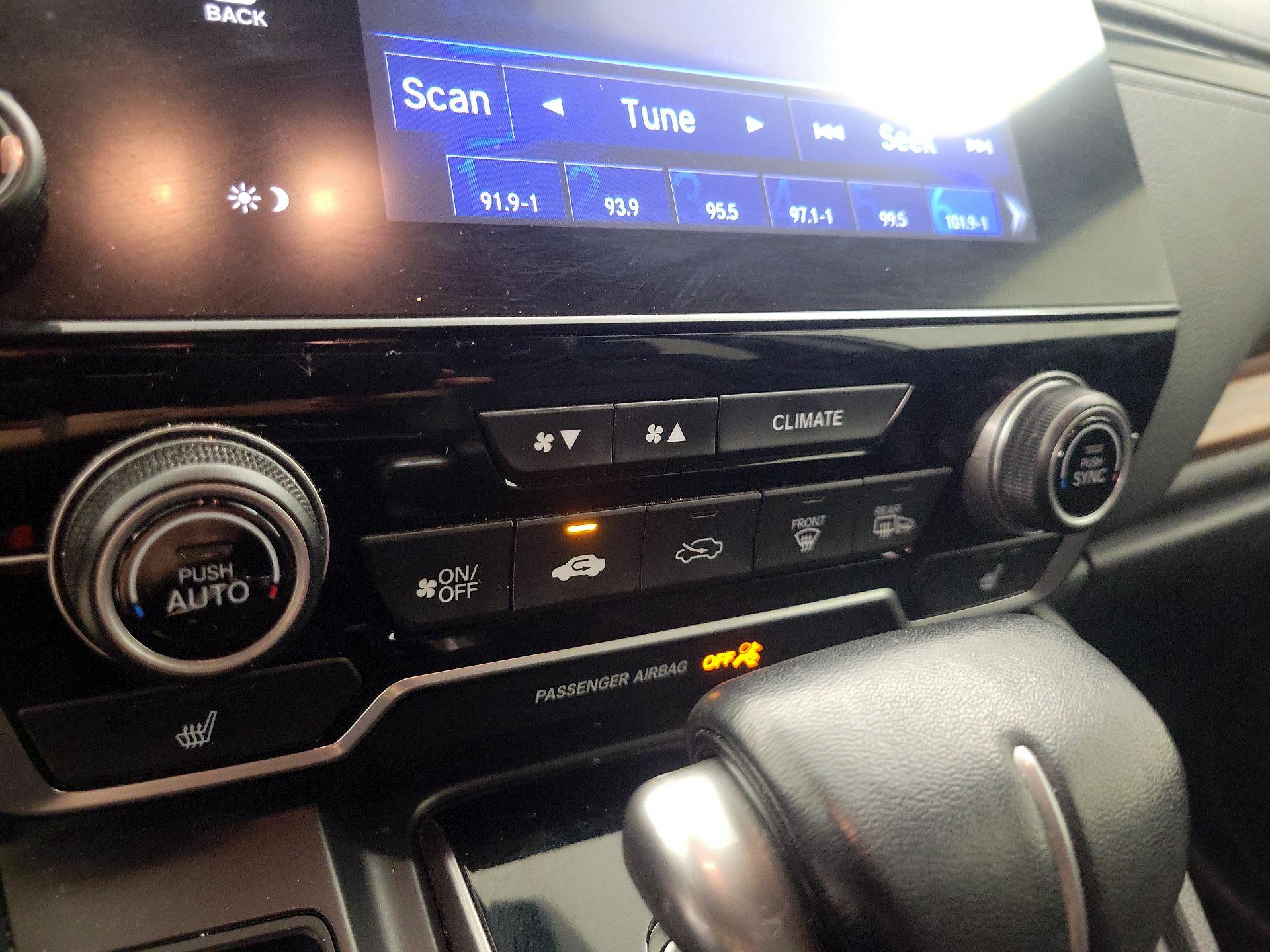 Thumbnail: 2020 Honda CR-V - 16