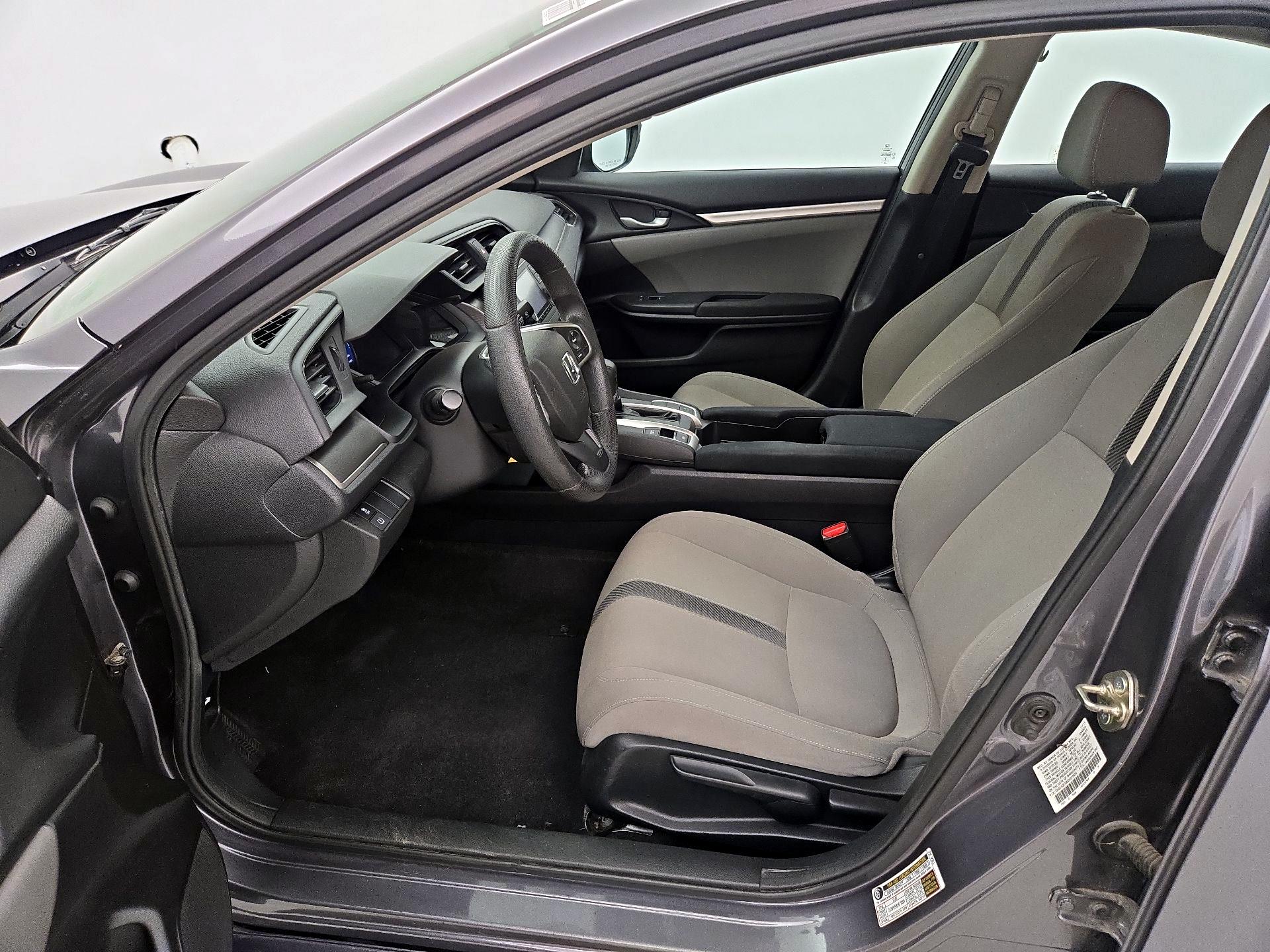 Thumbnail: 2016 Honda Civic - 11