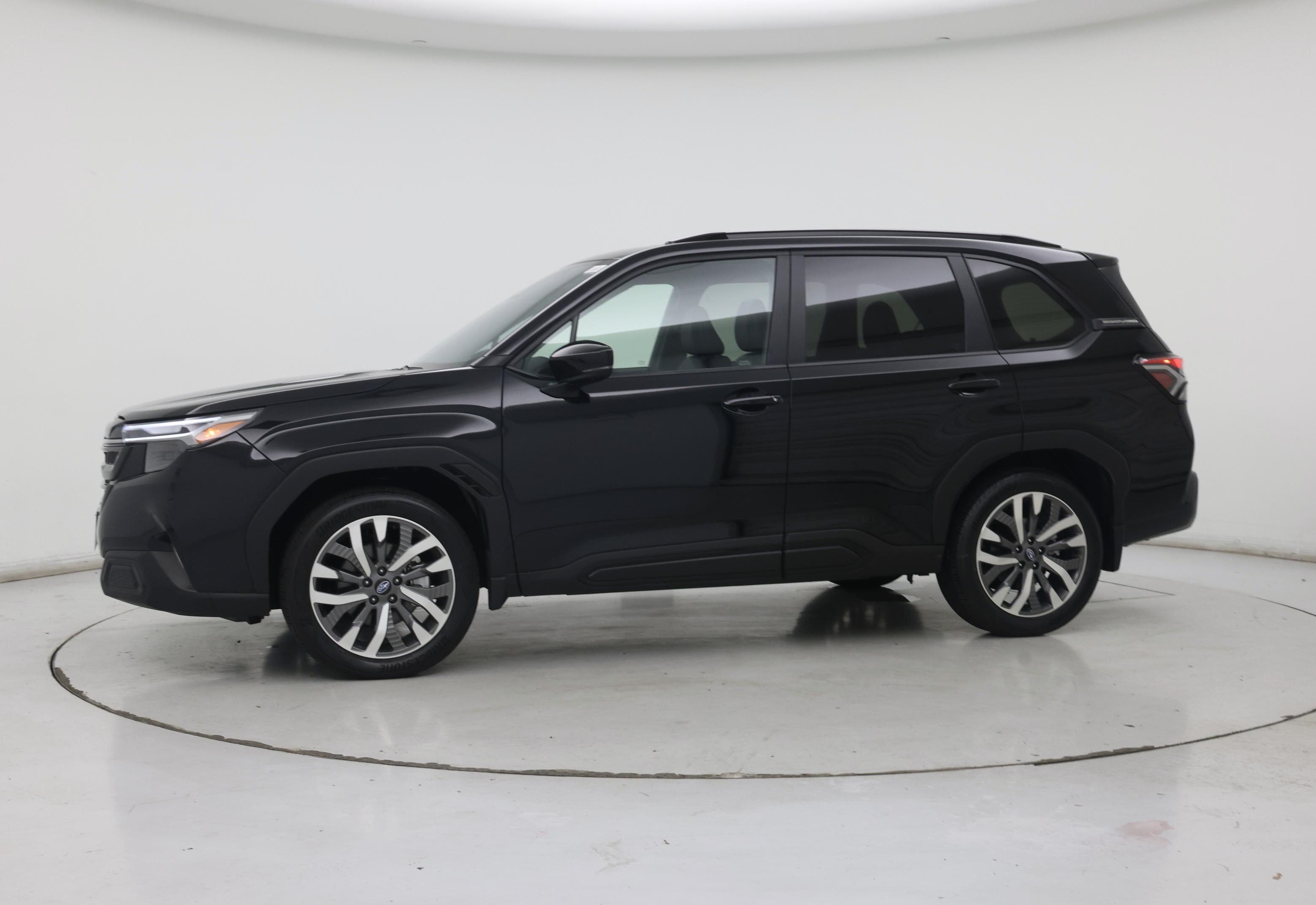 Thumbnail: 2025 Subaru Forester - 3