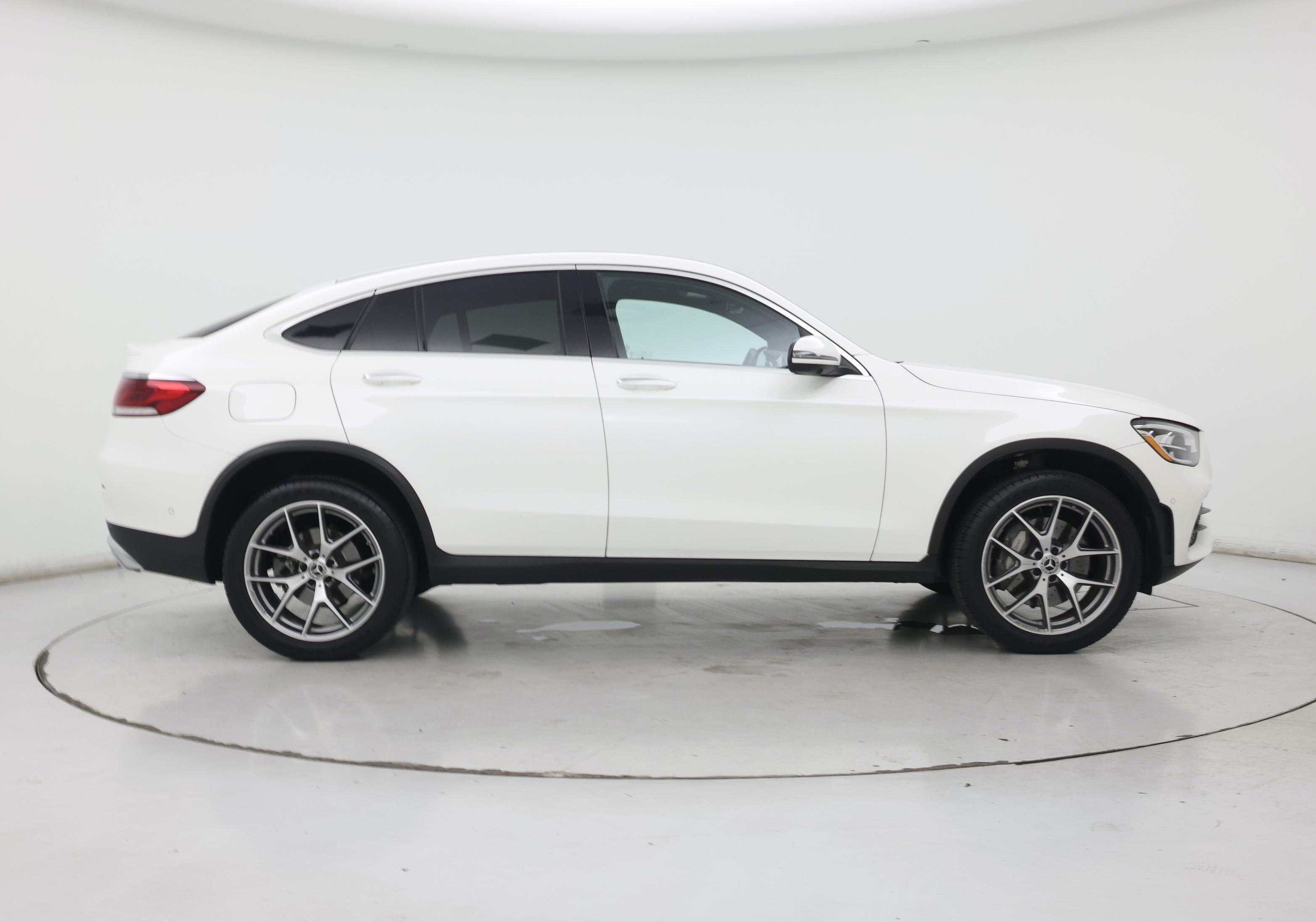 Thumbnail: 2022 Mercedes-Benz GLC - 7