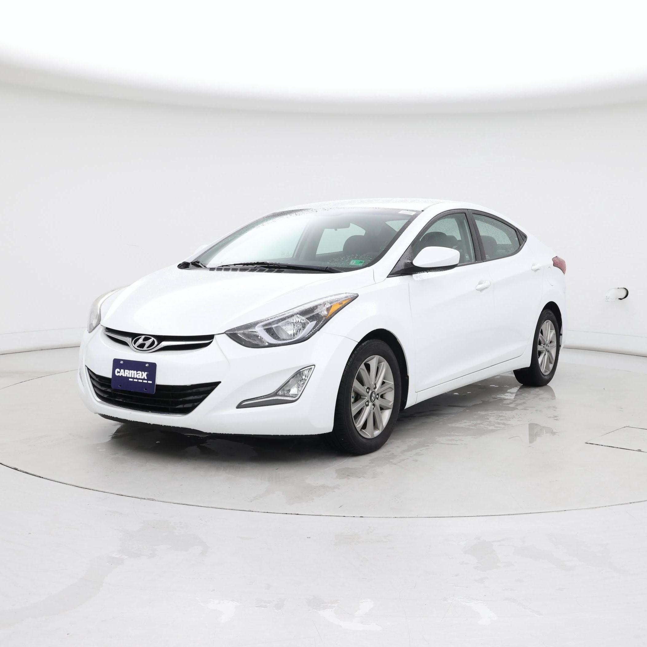Thumbnail: 2015 Hyundai Elantra - 4