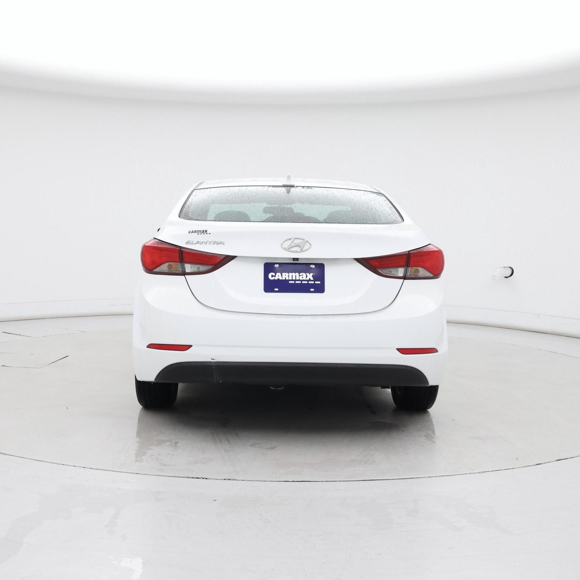 Thumbnail: 2015 Hyundai Elantra - 6