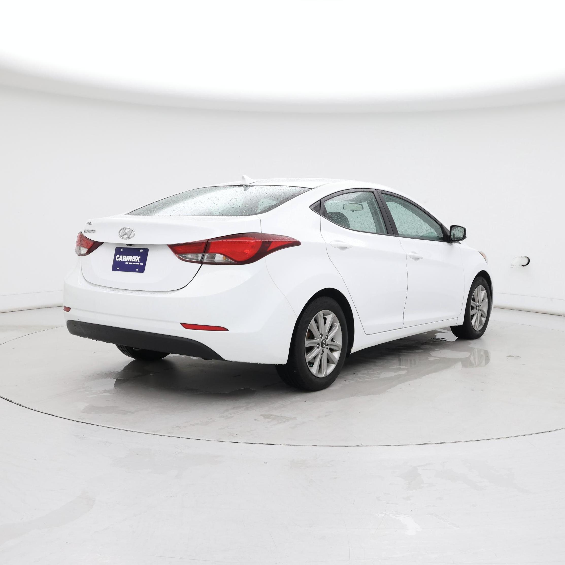 Thumbnail: 2015 Hyundai Elantra - 8