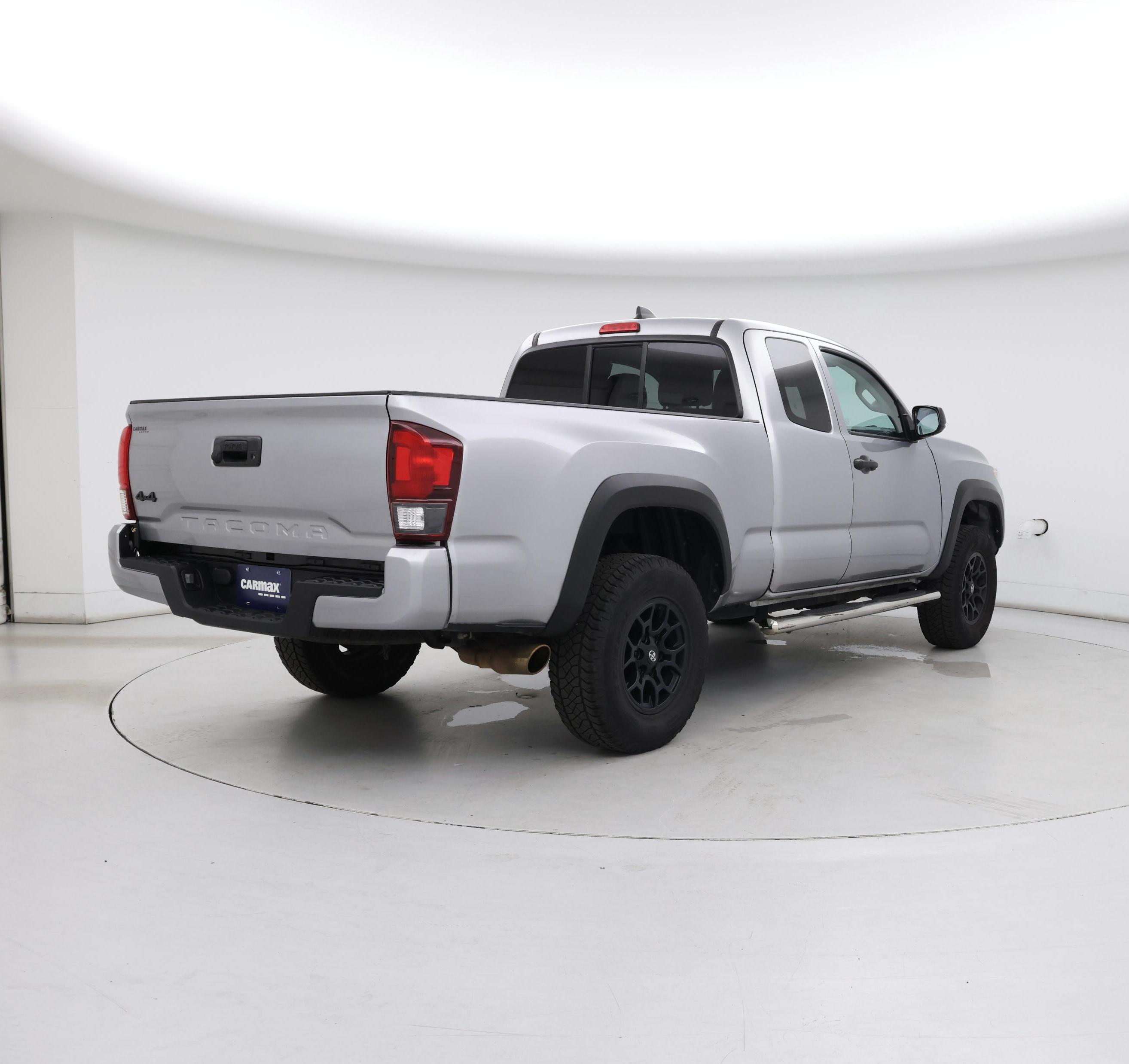 Thumbnail: 2021 Toyota Tacoma - 8